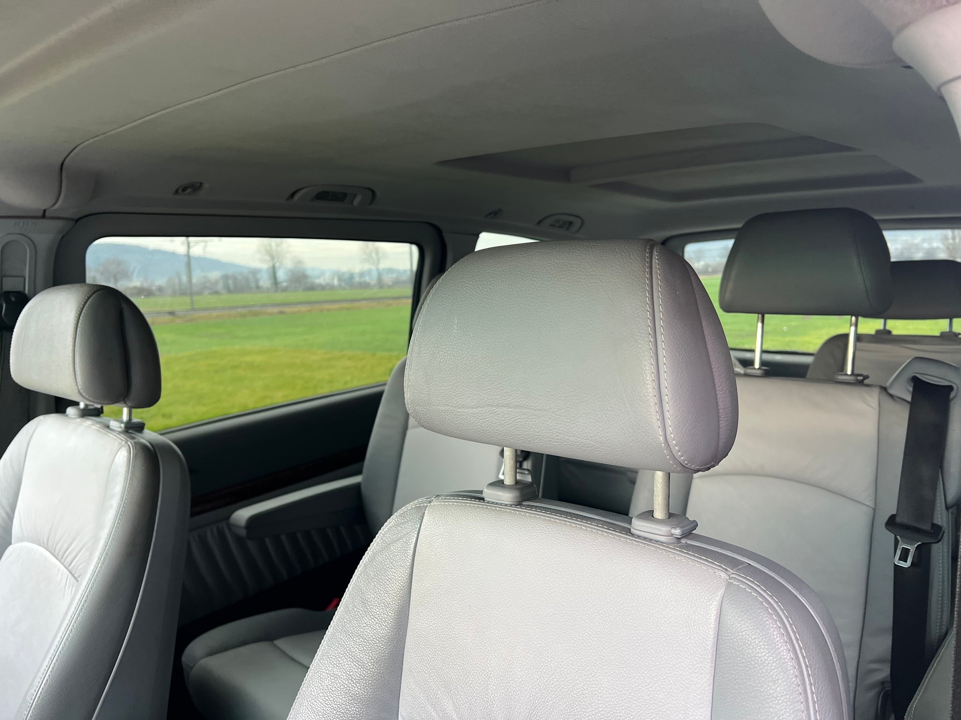 MERCEDES-BENZ Viano 2.2 CDI Trend-image-24