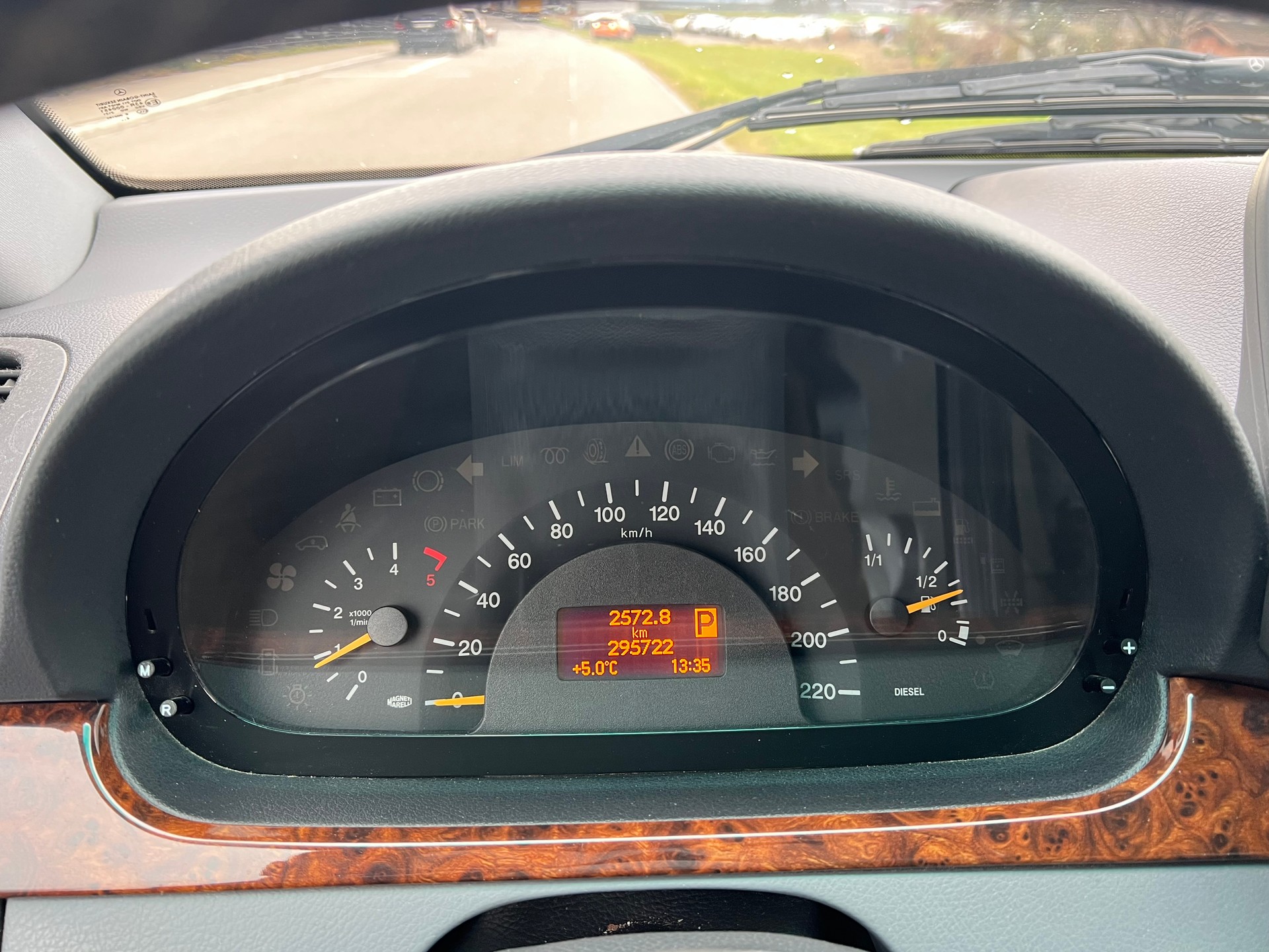 MERCEDES-BENZ Viano 2.2 CDI Trend-image-25