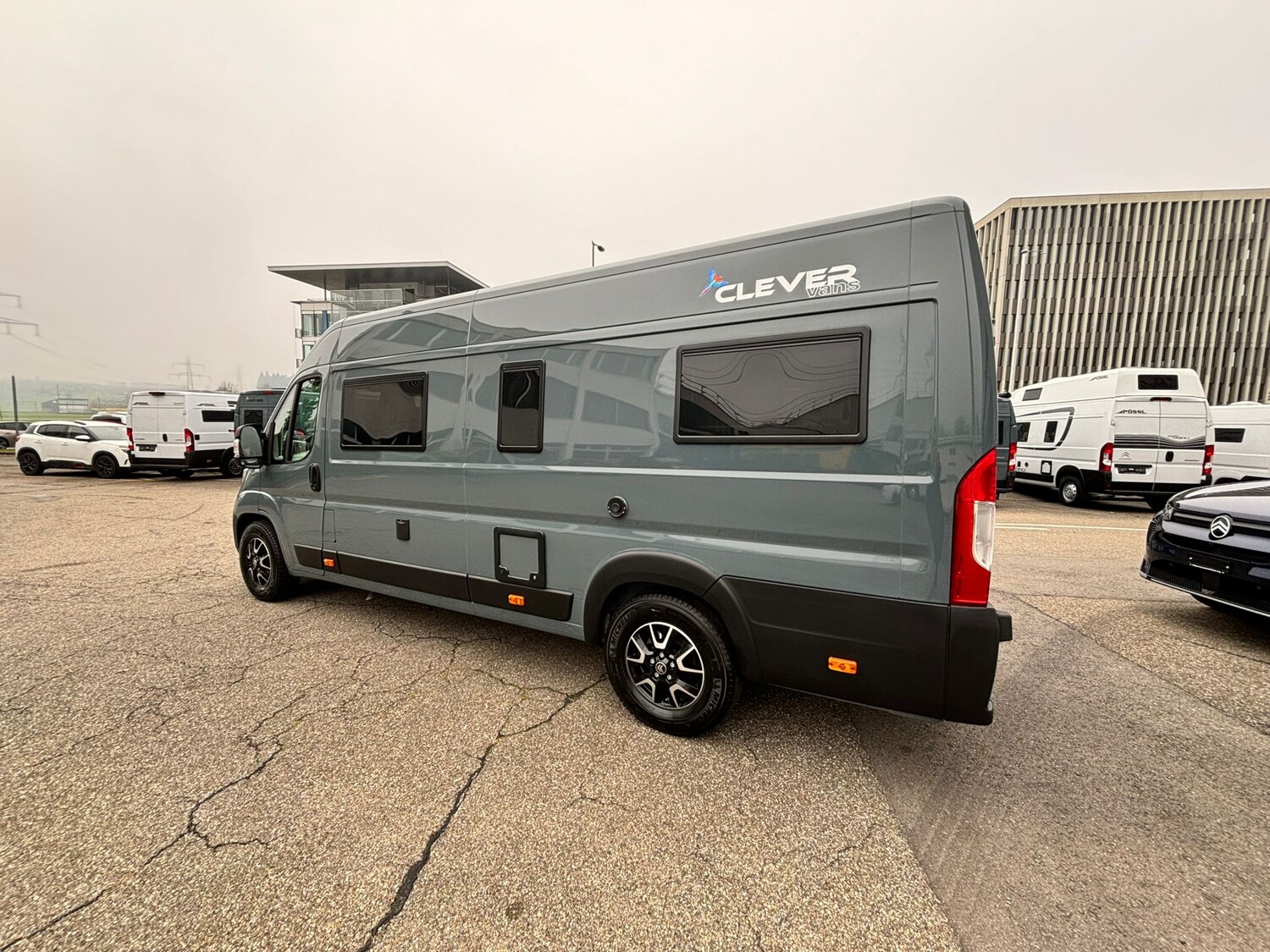 CLEVER VANS Runner Citroen 165 PS-image-3