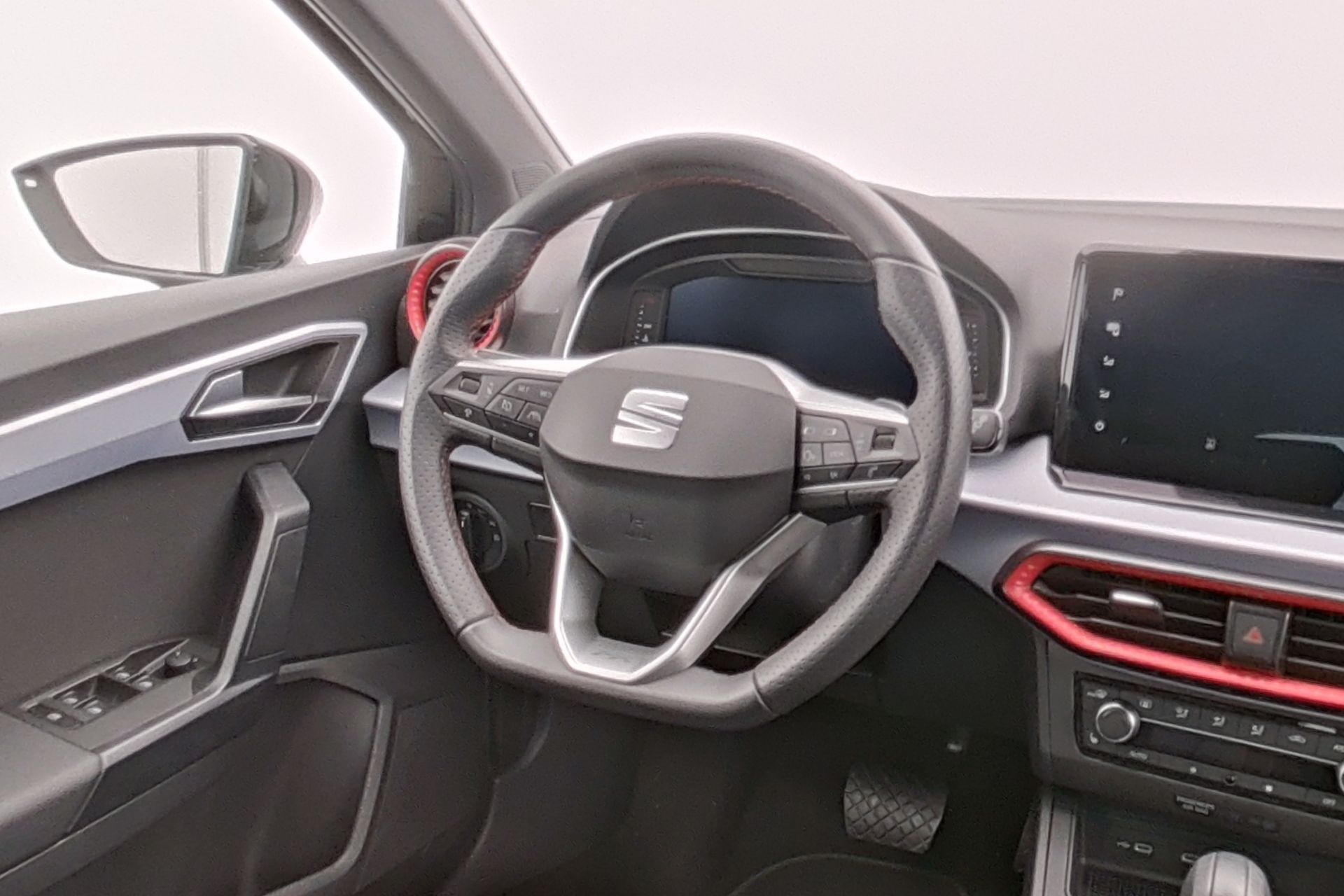 SEAT Ibiza 1.0 EcoTSI FR DSG-image-8