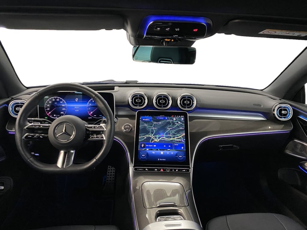 MERCEDES-BENZ CLE 200 AMG Line 4MATIC Cabriolet-image-8