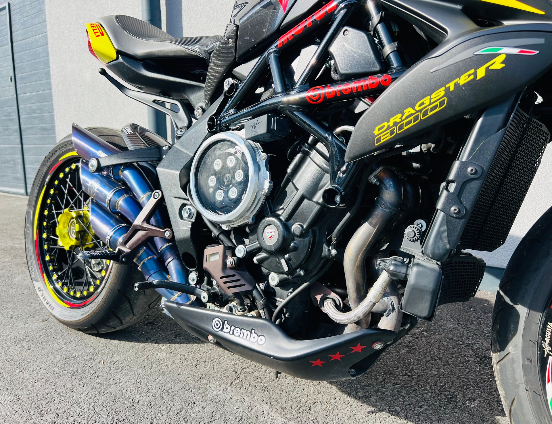 MV AGUSTA Dragster 800 RR ABS-image-13