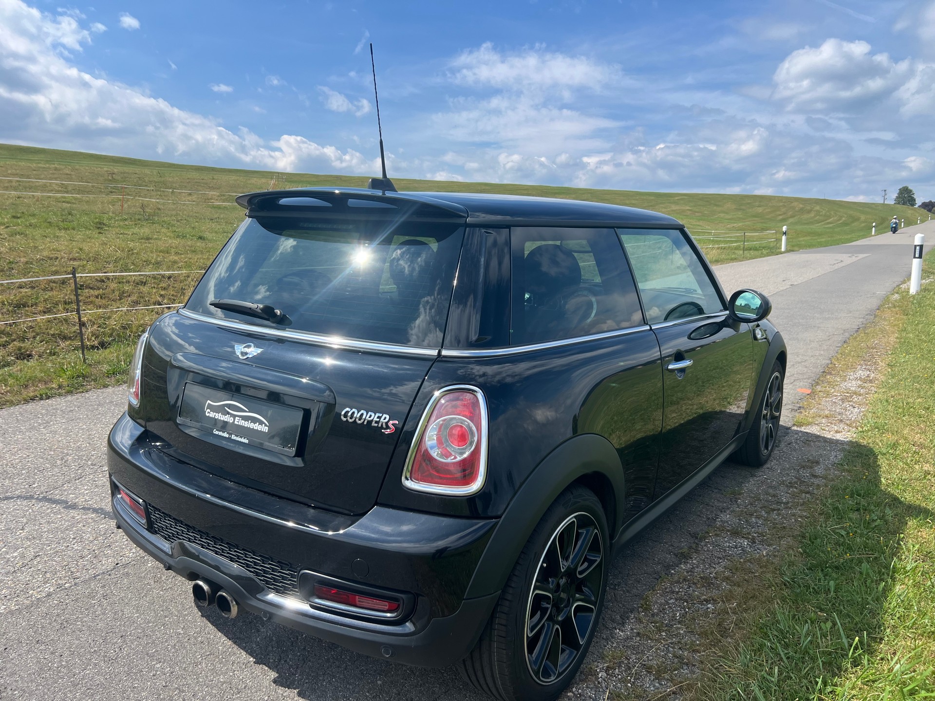 MINI Cooper S-image-5