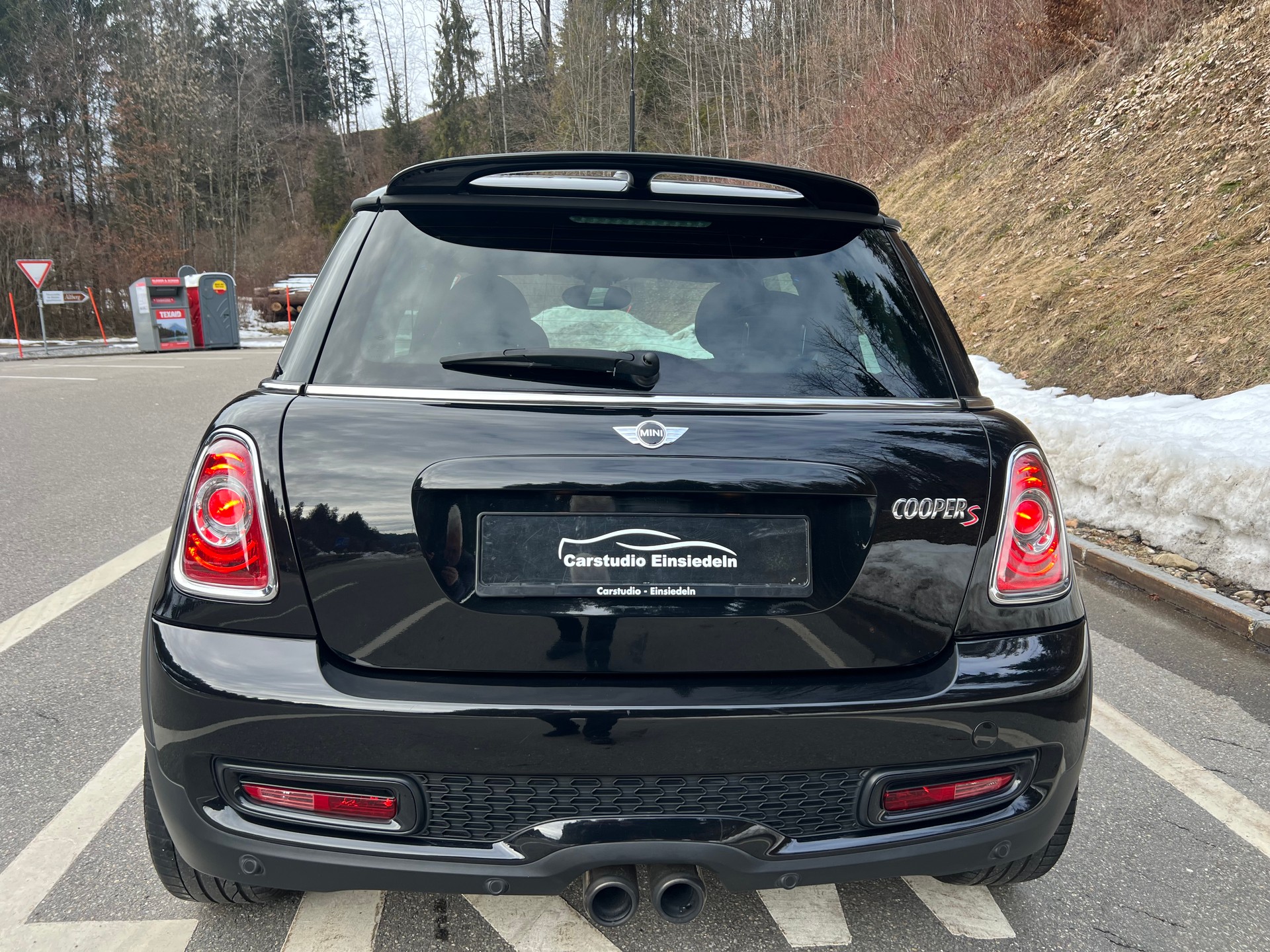 MINI Cooper S-image-4
