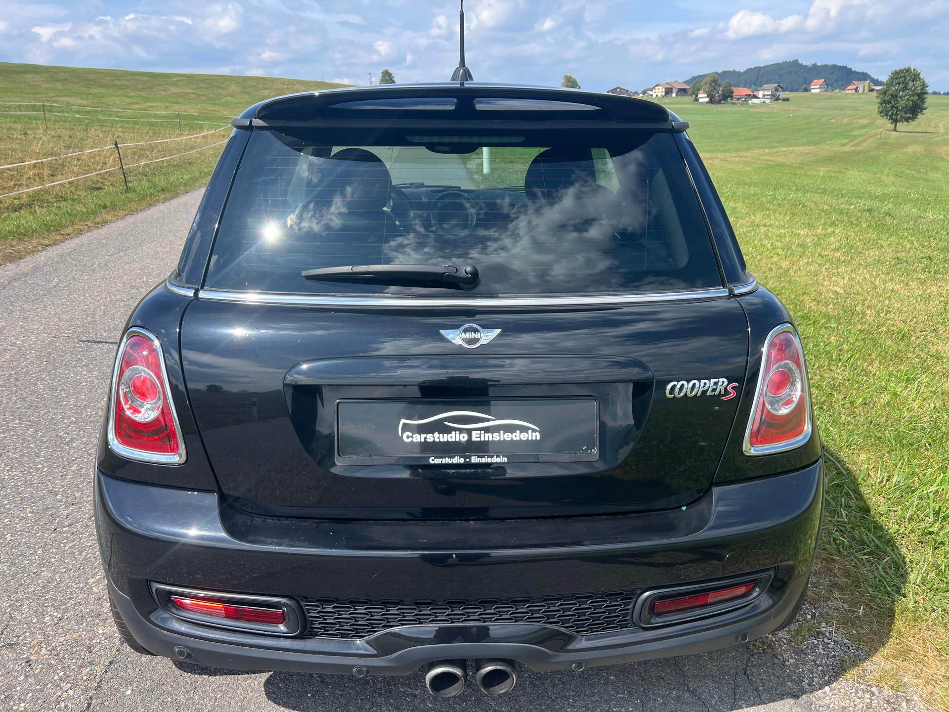 MINI Cooper S-image-4