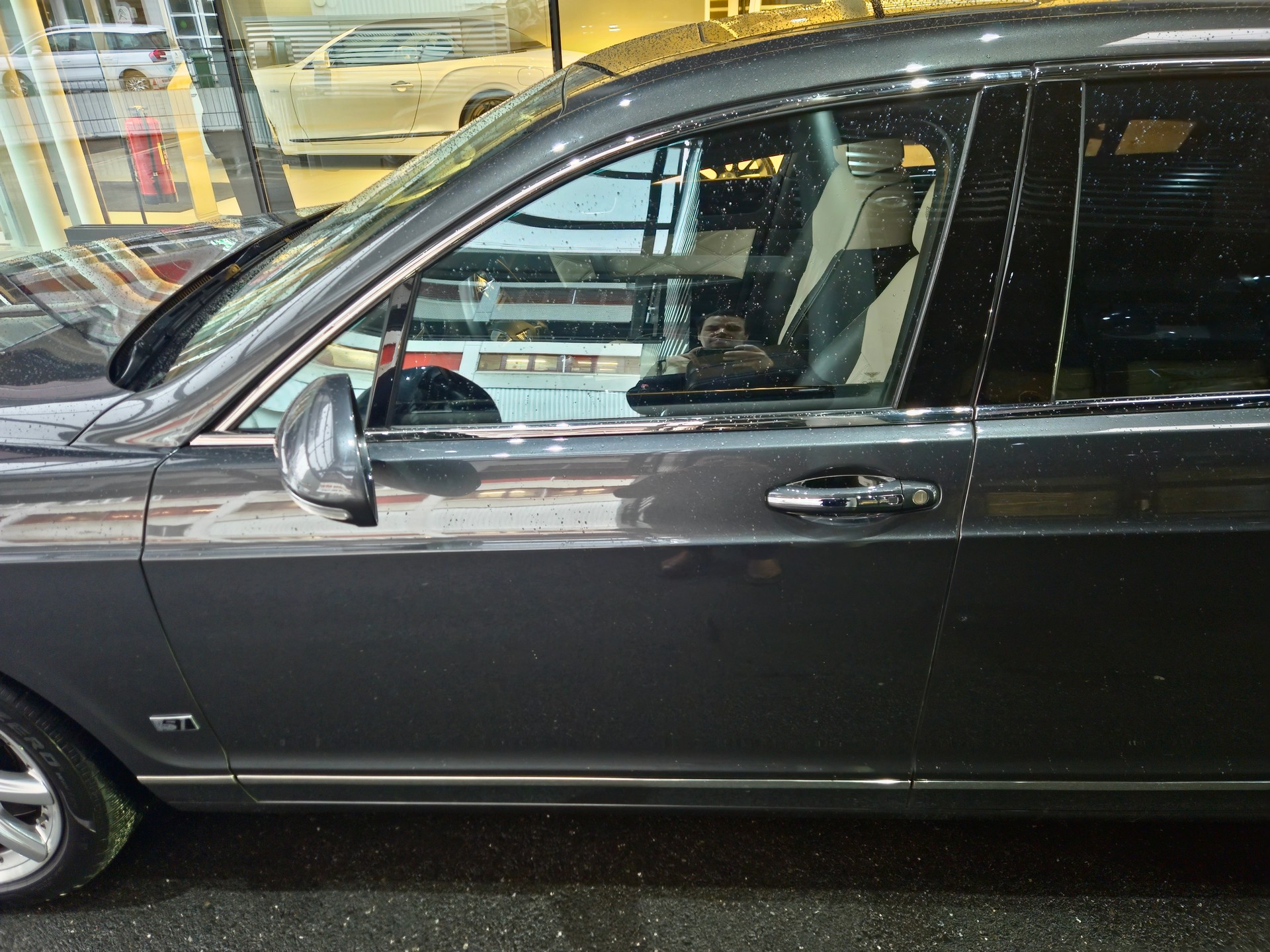 BENTLEY Continental Flying Spur 6.0-image-7