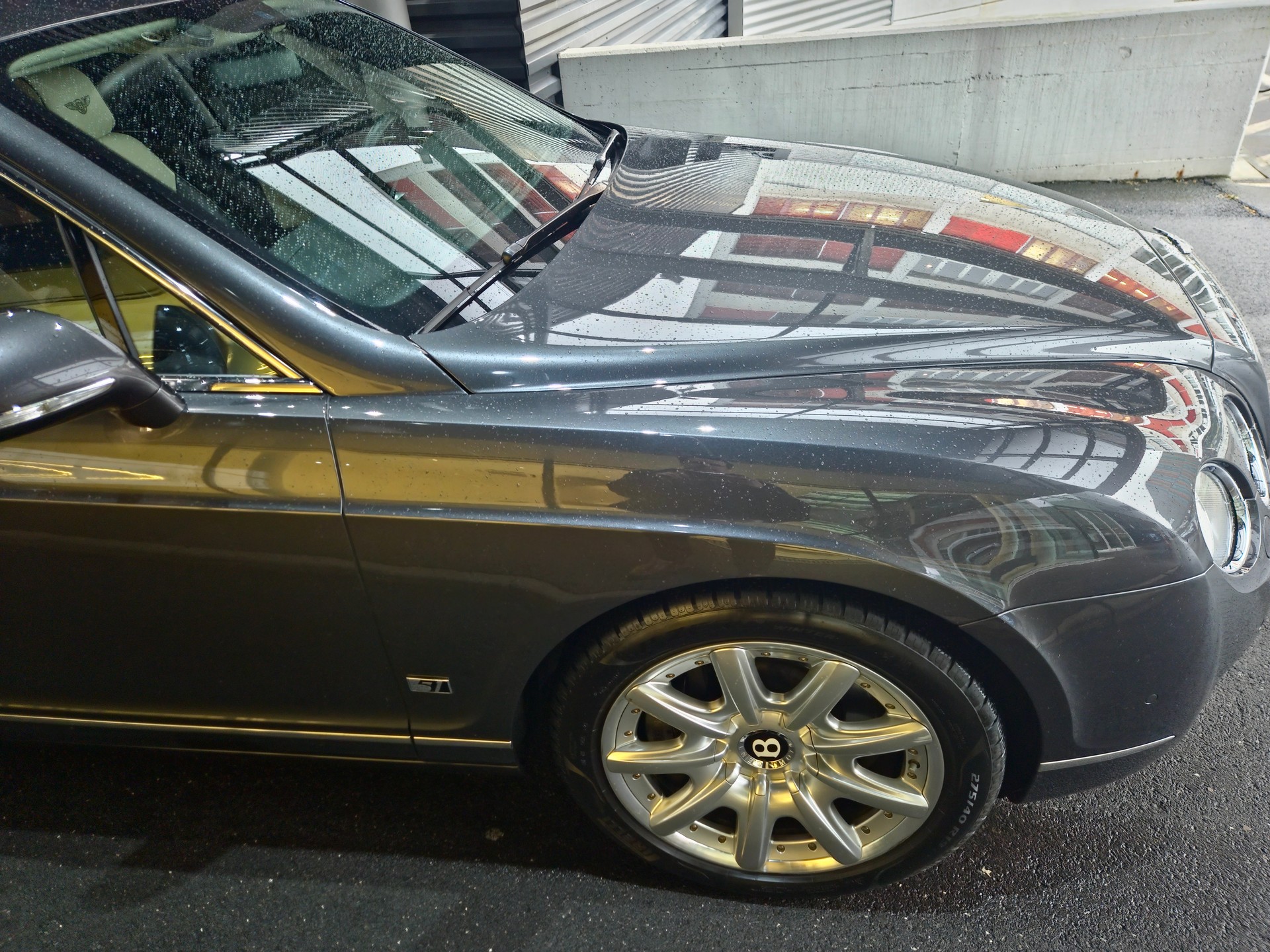 BENTLEY Continental Flying Spur 6.0-image-17