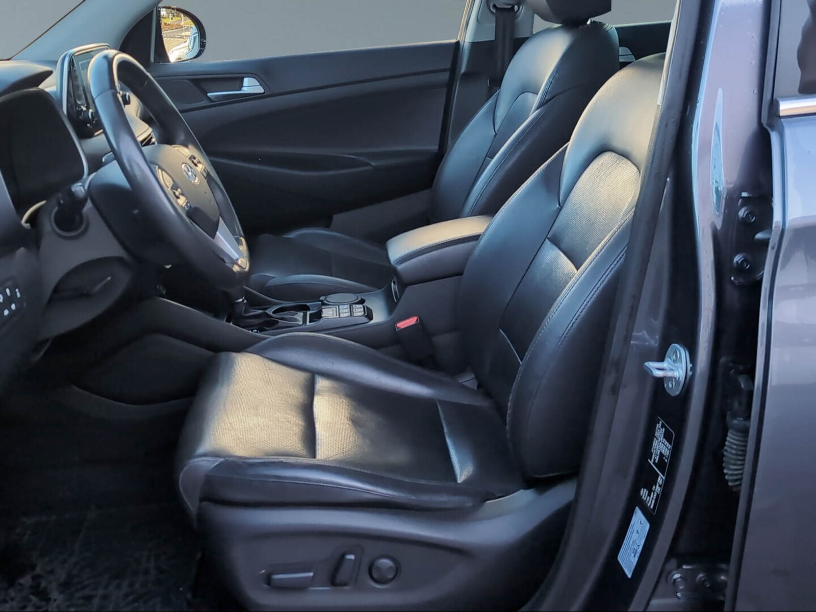 HYUNDAI Tucson 1.6 T-GDi Vertex 4WD Full Options-image-8