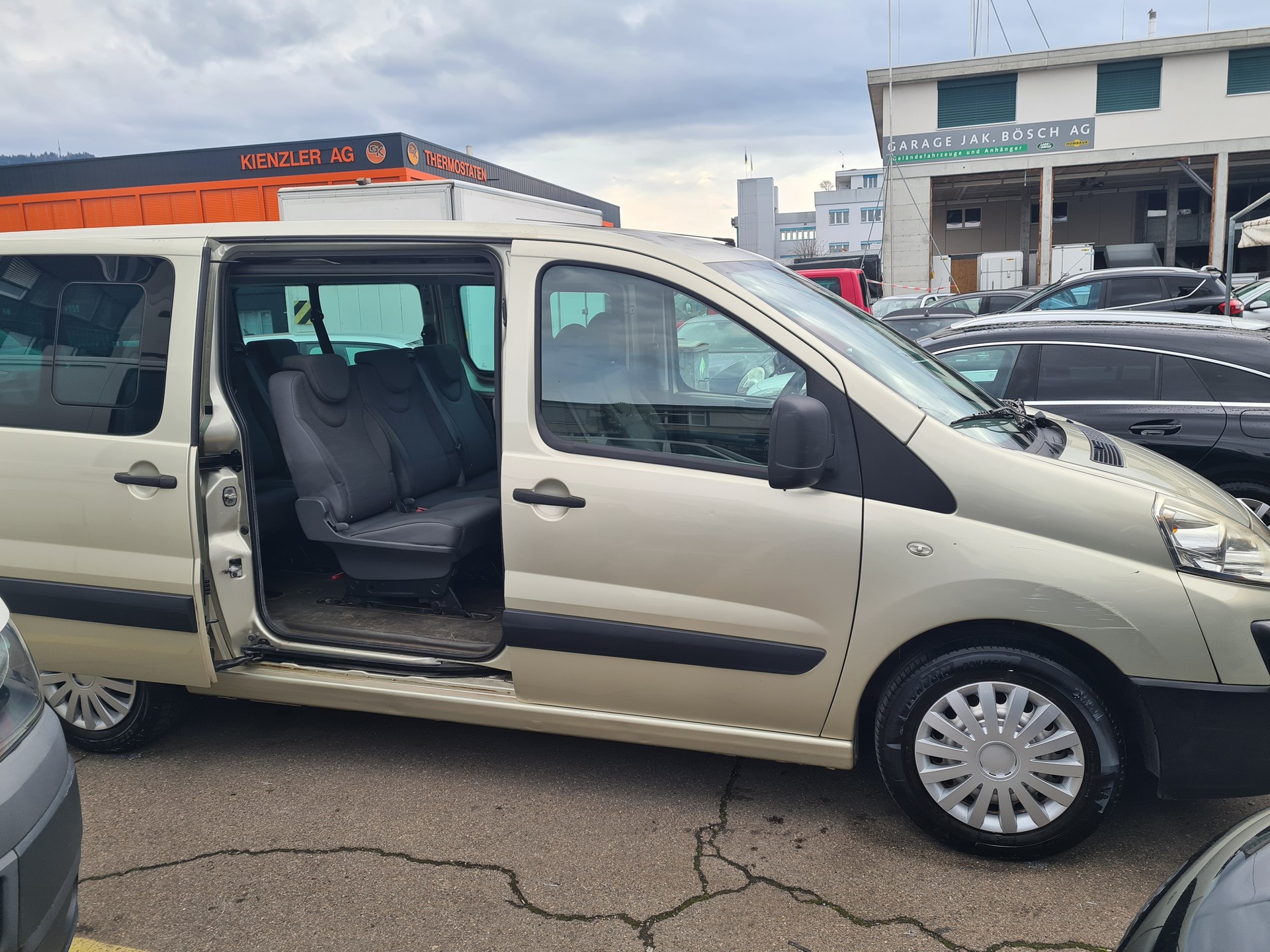 CITROEN Jumpy 2.0 HDi L1H1-showroom-element-2