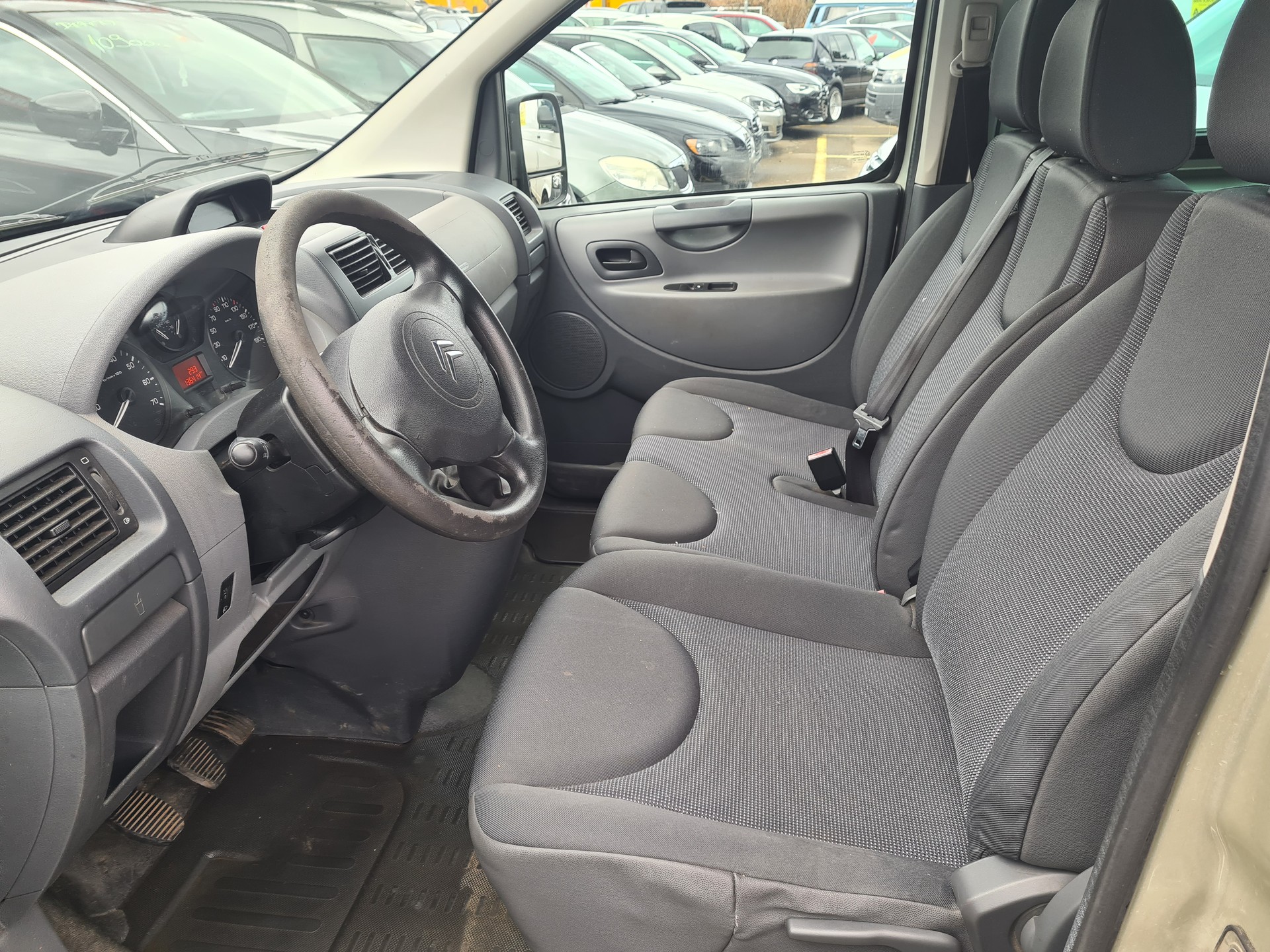 CITROEN Jumpy 2.0 HDi L1H1-image-7