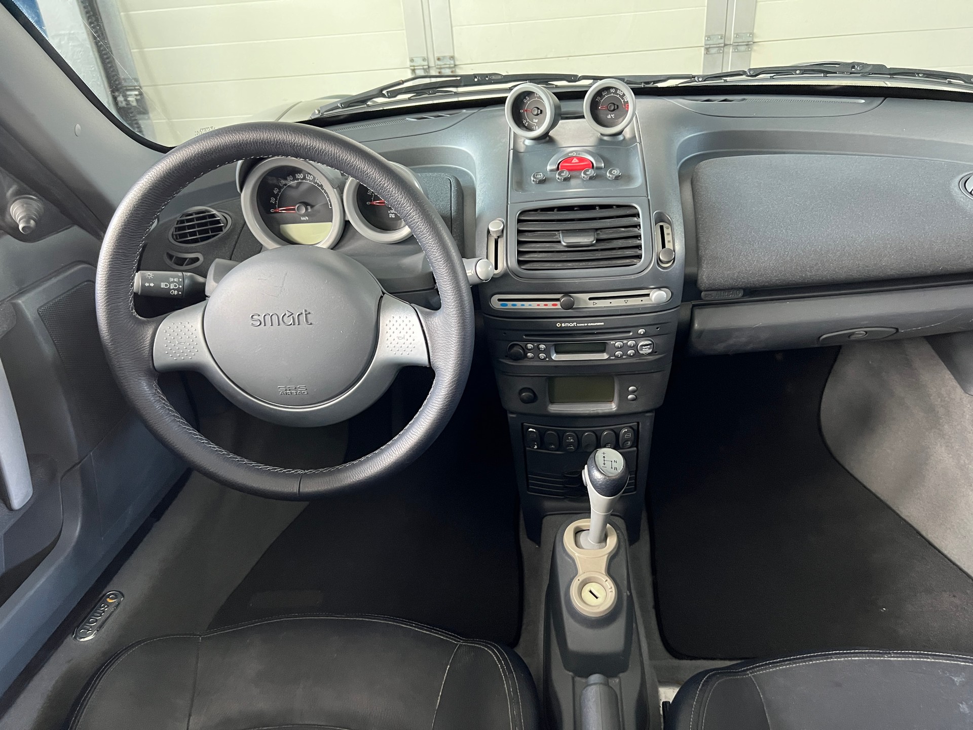 SMART roadster-coupé-image-9