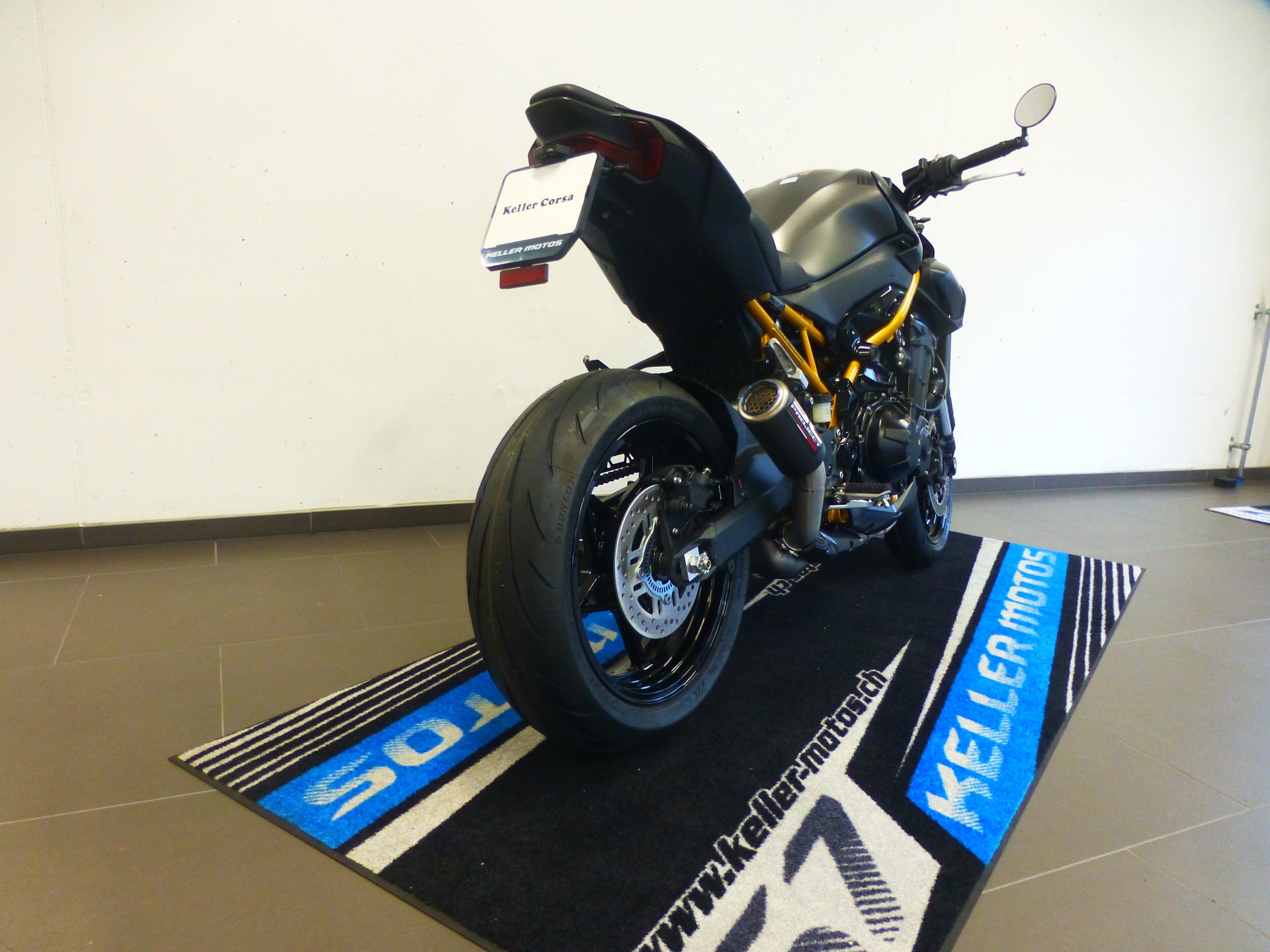 KAWASAKI Z 900 (35kW) Platin Edition-image-15