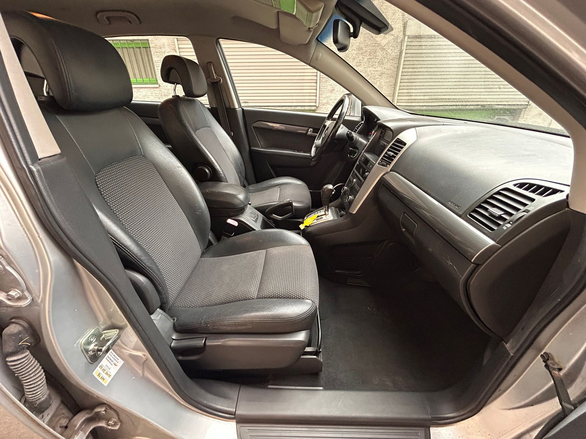 CHEVROLET Captiva 2.0 VCDi Sport 4WD Automatic-image-12