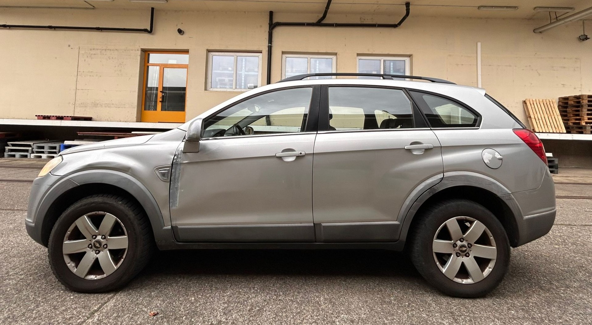CHEVROLET Captiva 2.0 VCDi Sport 4WD Automatic-showroom-element-1