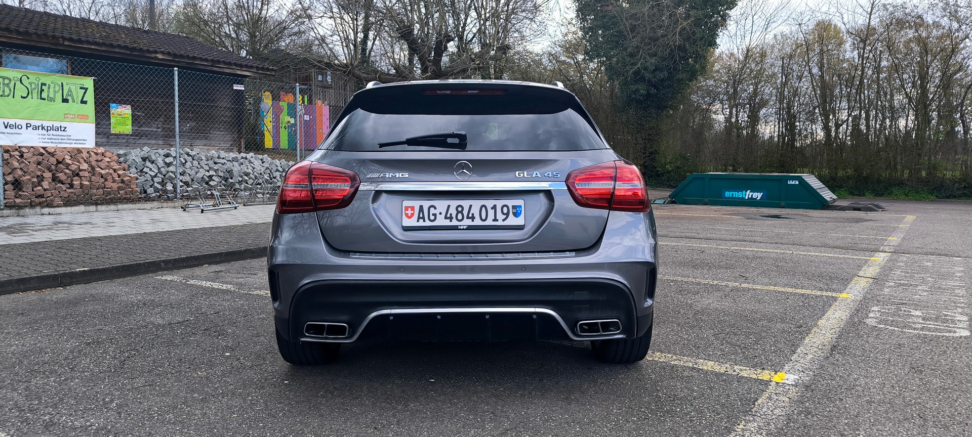 MERCEDES-BENZ GLA 45 AMG 4Matic 7G-DCT-image-2