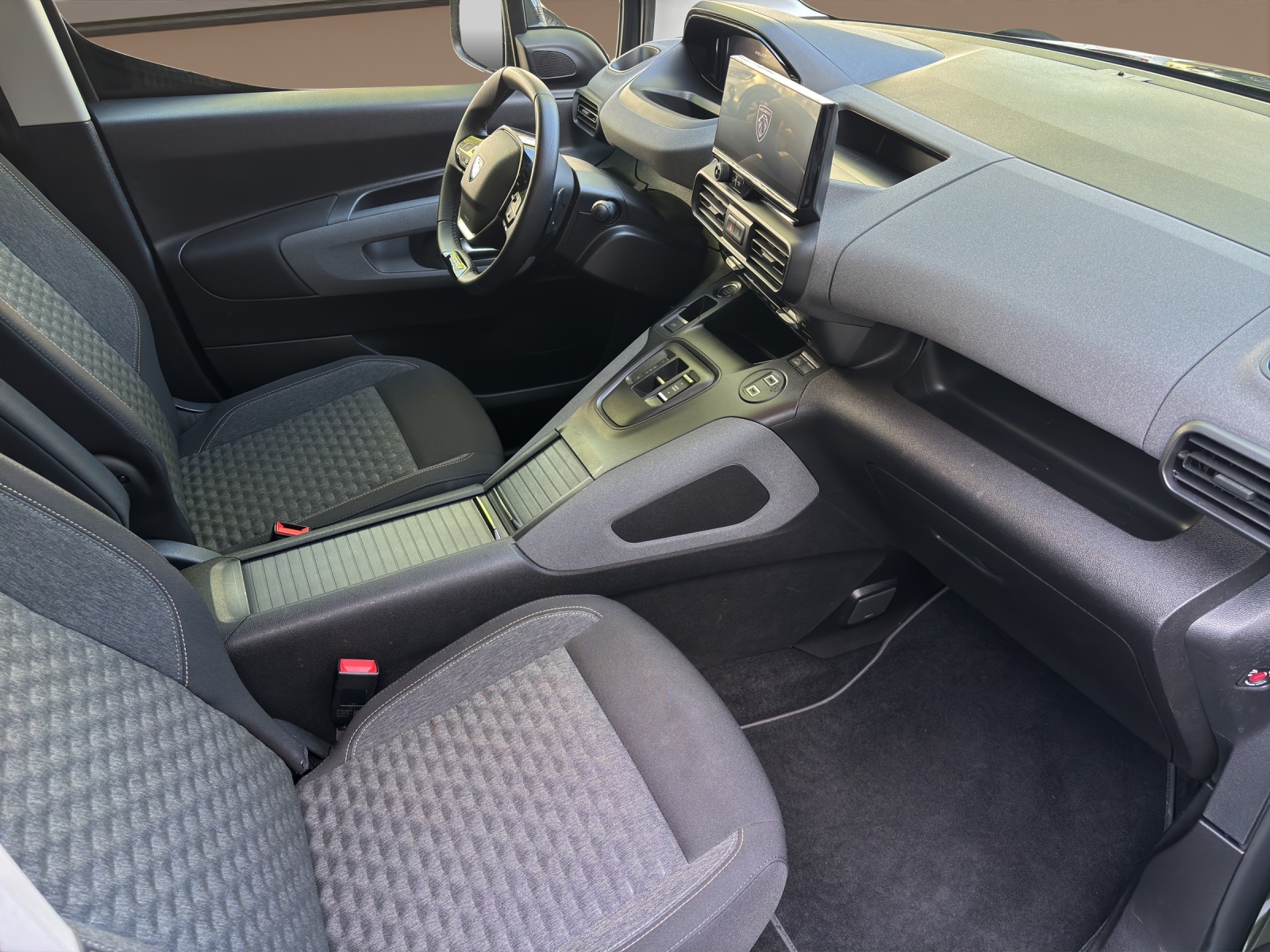 PEUGEOT Rifter GT Long (7 Plätze)-image-8