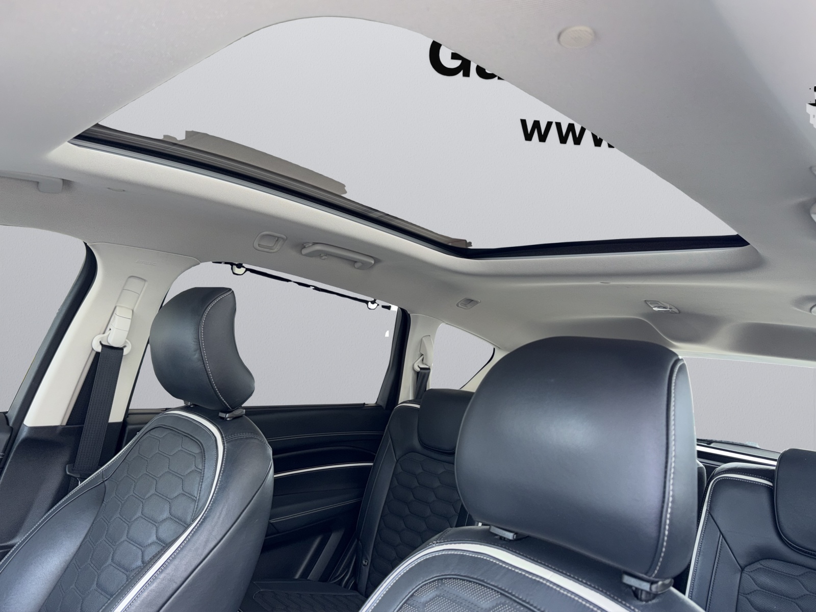 FORD S-Max 2.0 TDCi 210 Vignale FPS-image-6