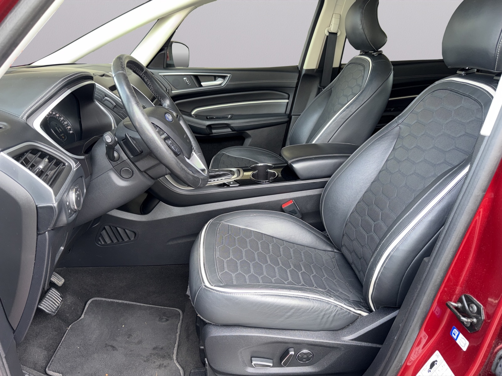 FORD S-Max 2.0 TDCi 210 Vignale FPS-image-7
