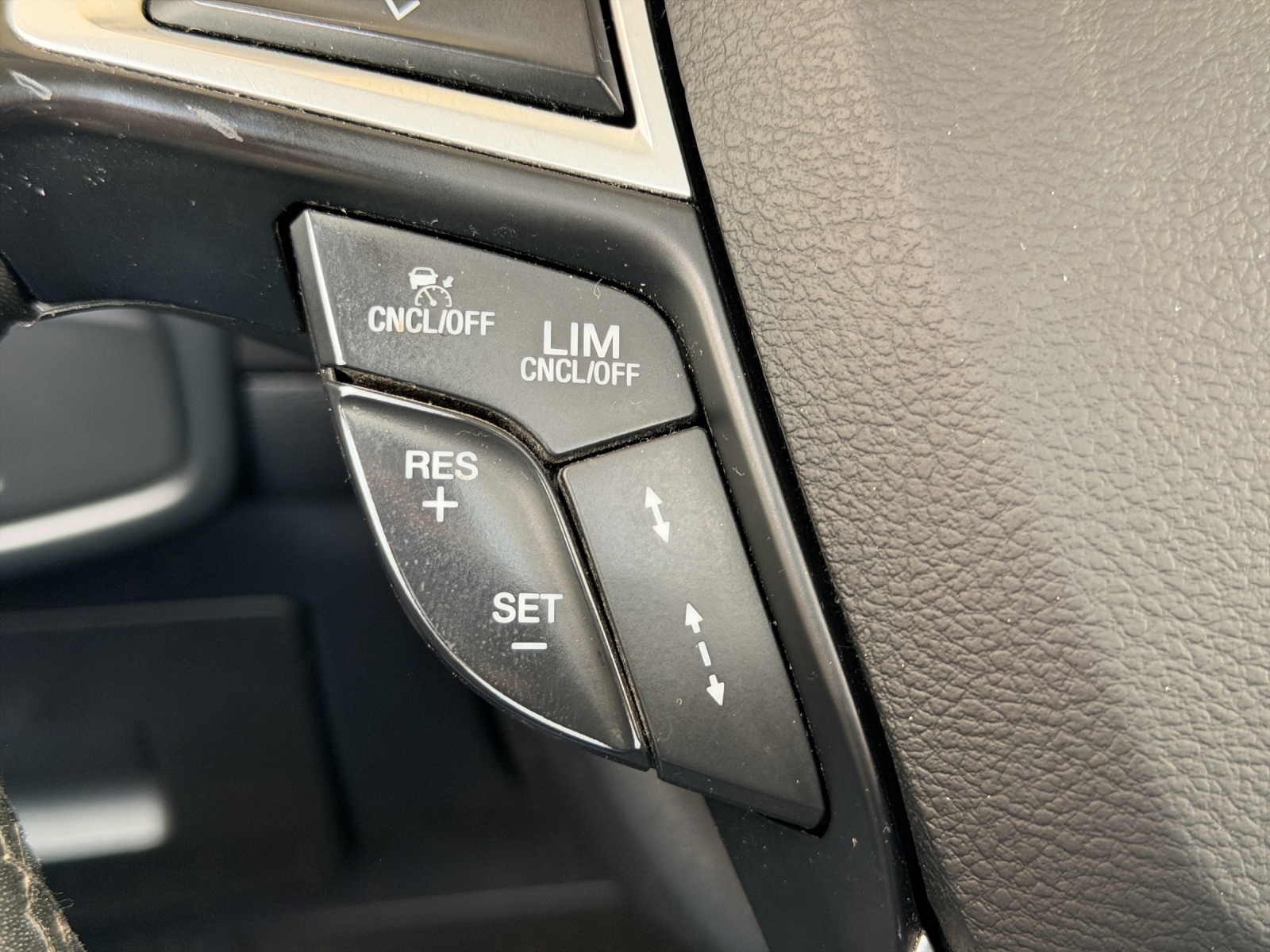 FORD S-Max 2.0 TDCi 210 Vignale FPS-image-10