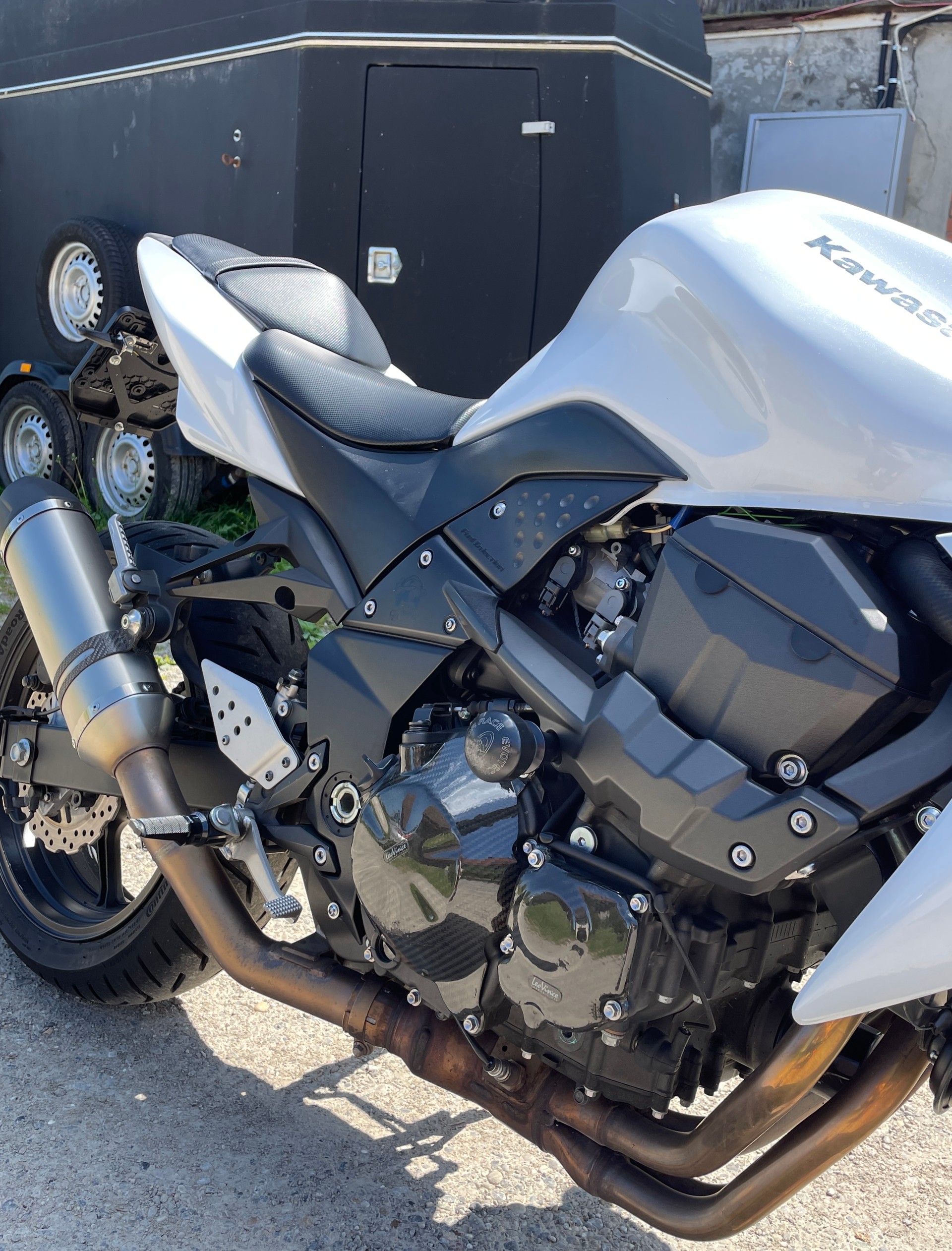 KAWASAKI Z 750 ABS-image-4