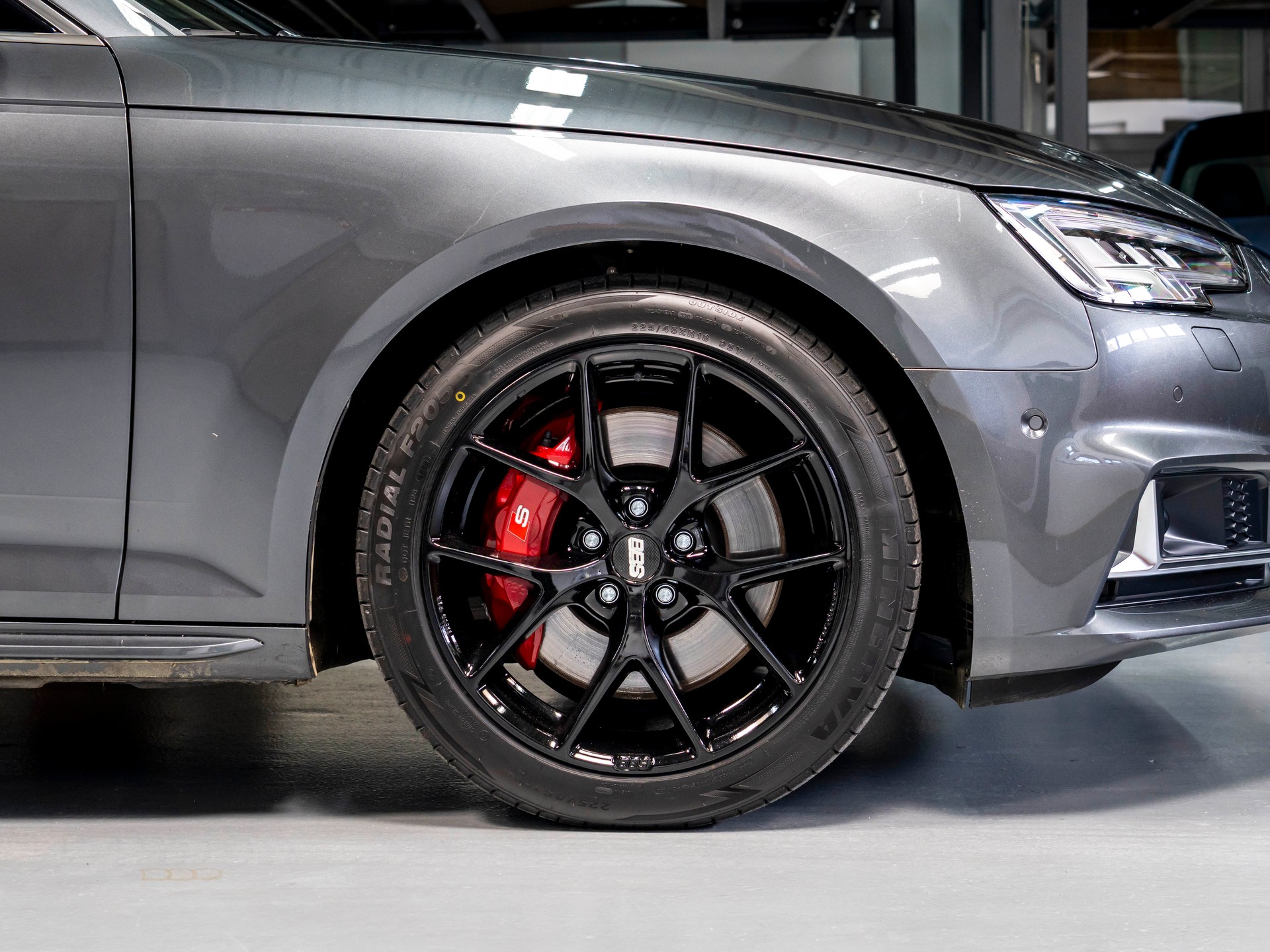 AUDI S4 Avant 3.0 TFSI quattro tiptronic-image-9