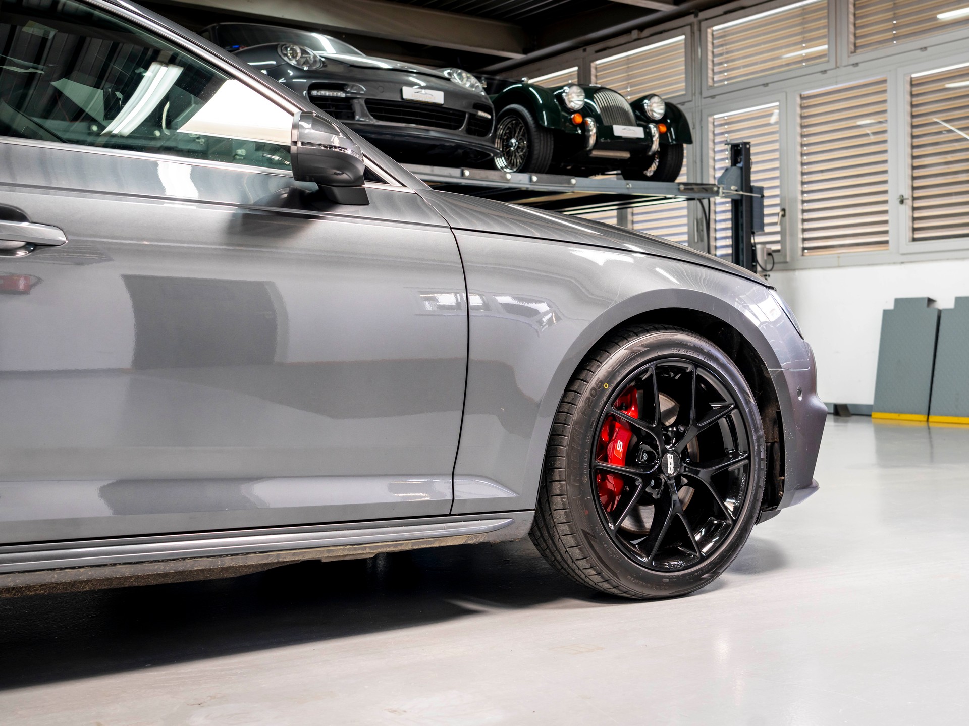 AUDI S4 Avant 3.0 TFSI quattro tiptronic-image-12