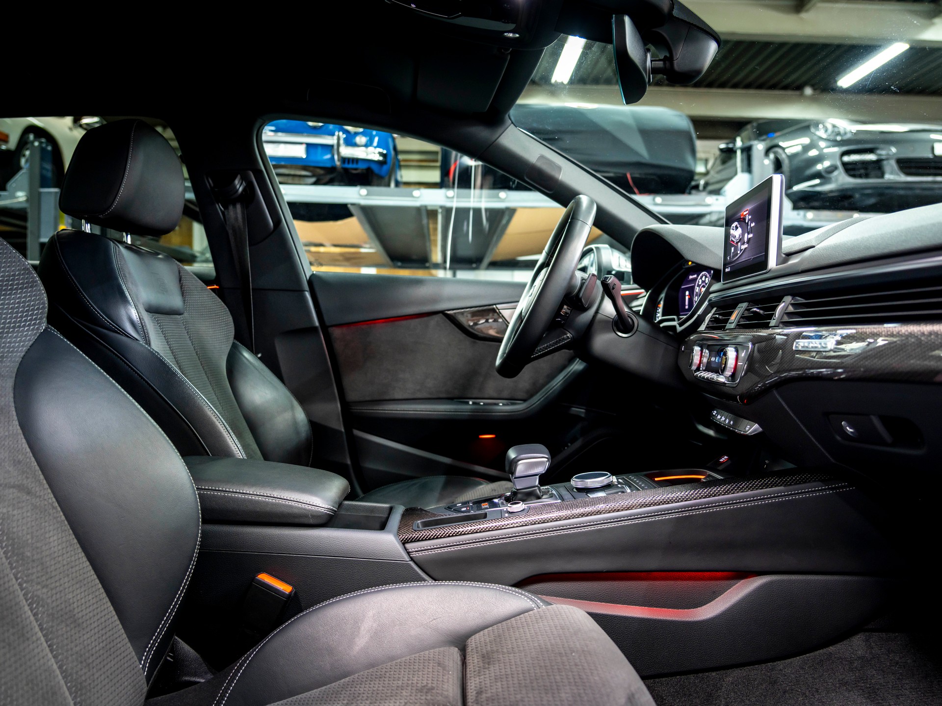 AUDI S4 Avant 3.0 TFSI quattro tiptronic-image-25
