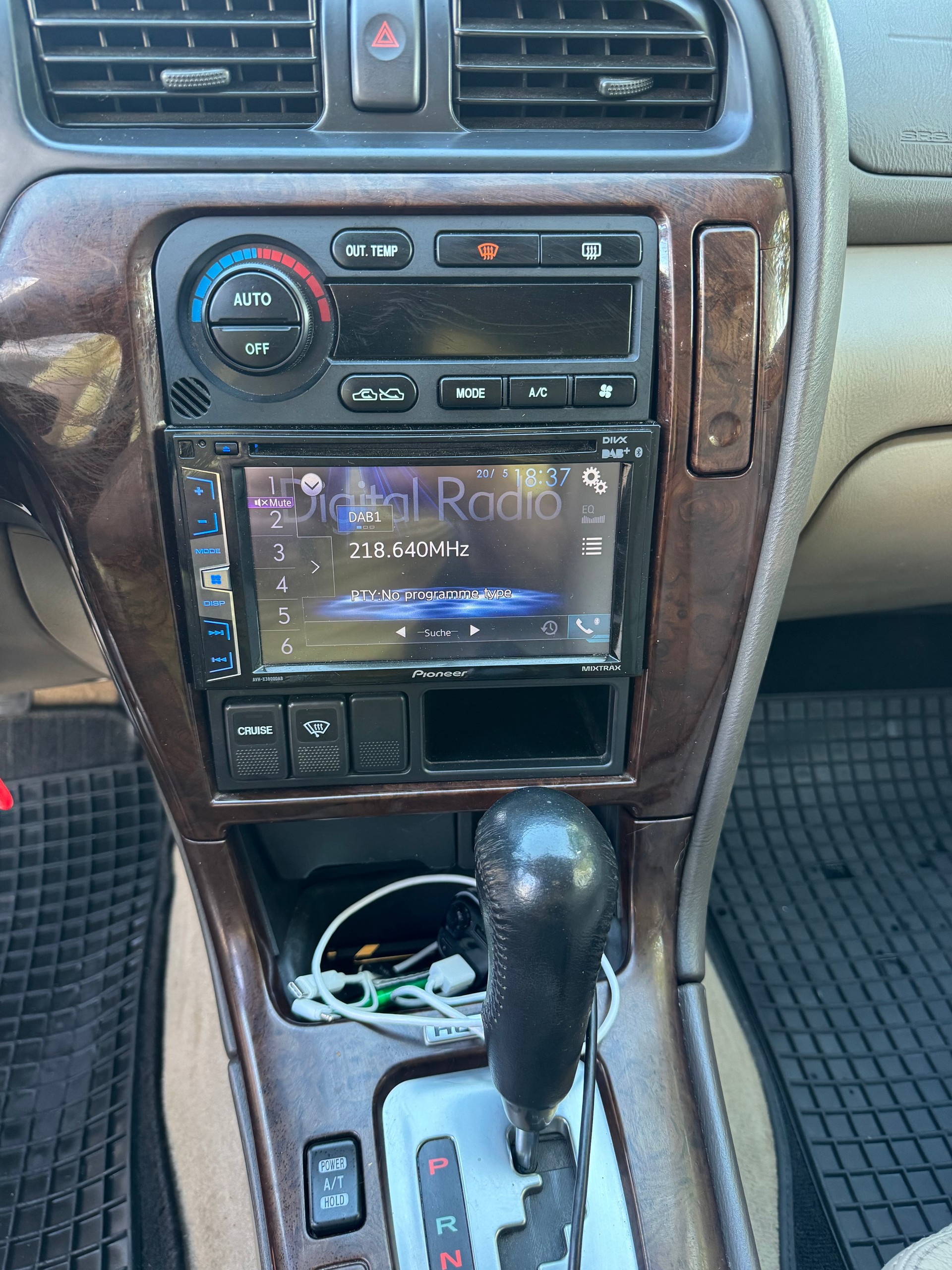 SUBARU Outback H6-3.0 AWD automatisch /Anhänger Kupplung-image-10