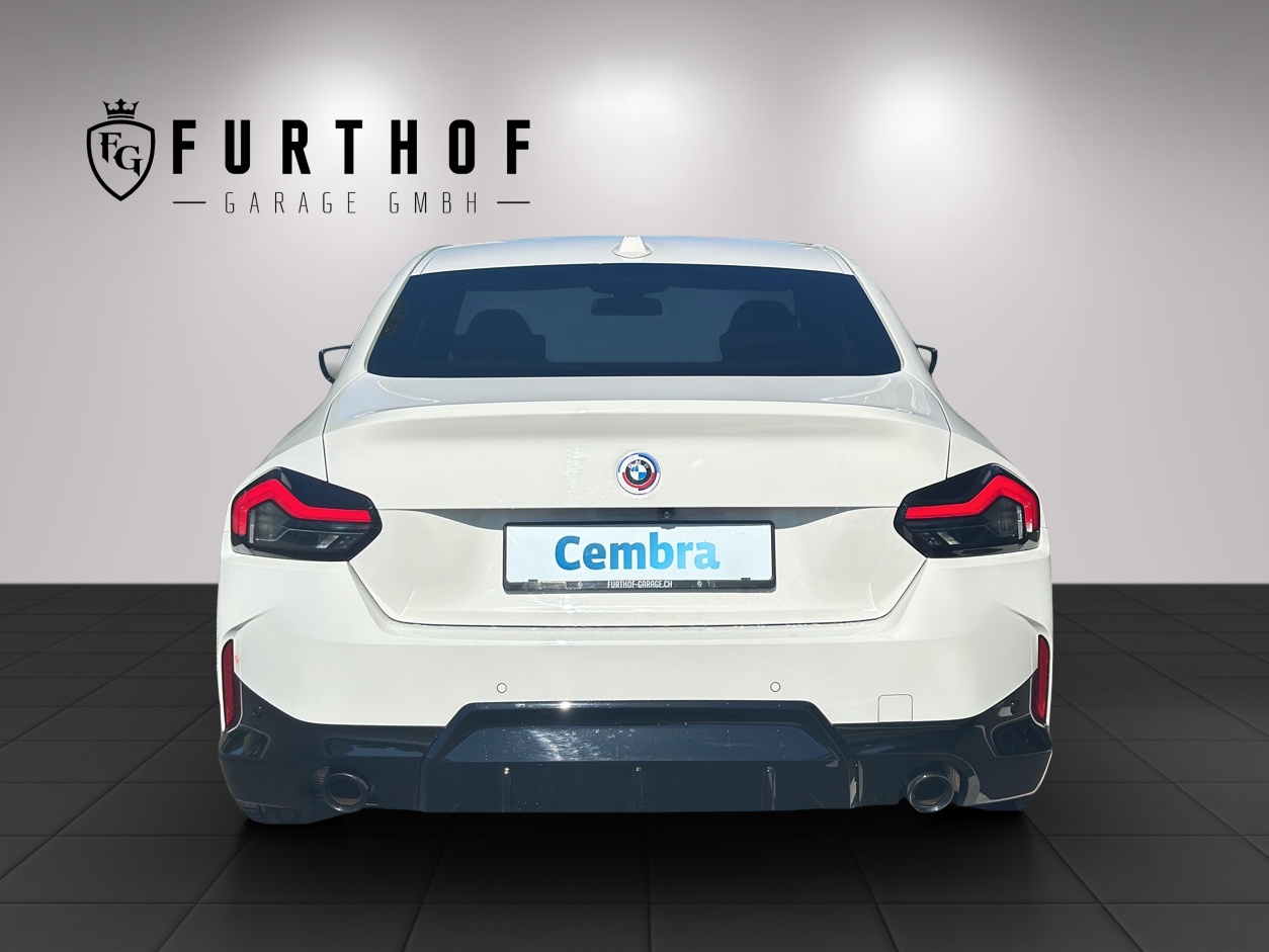 BMW 230i M Sport-image-5