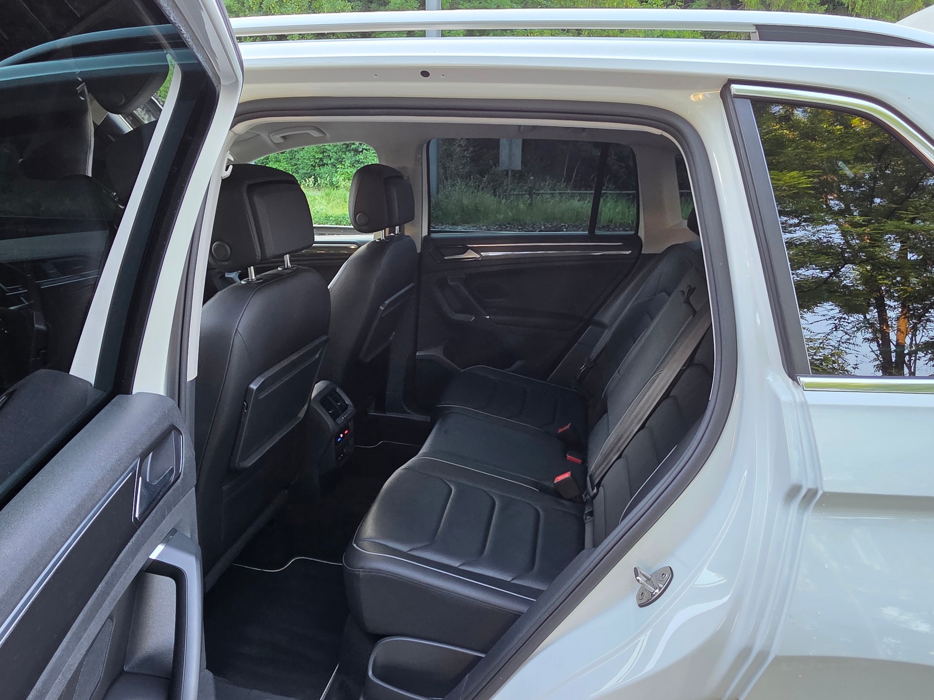 VW Tiguan 2.0TSI Highline 4Motion DSG-image-9