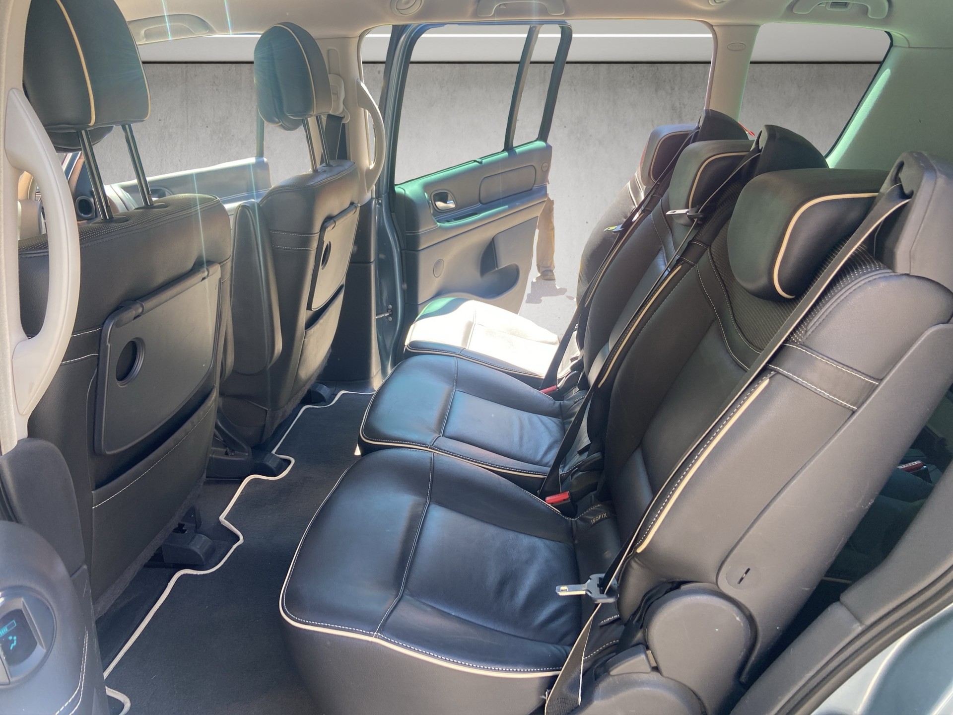 RENAULT Espace 2.0 dCi Initiale Automatic-image-8