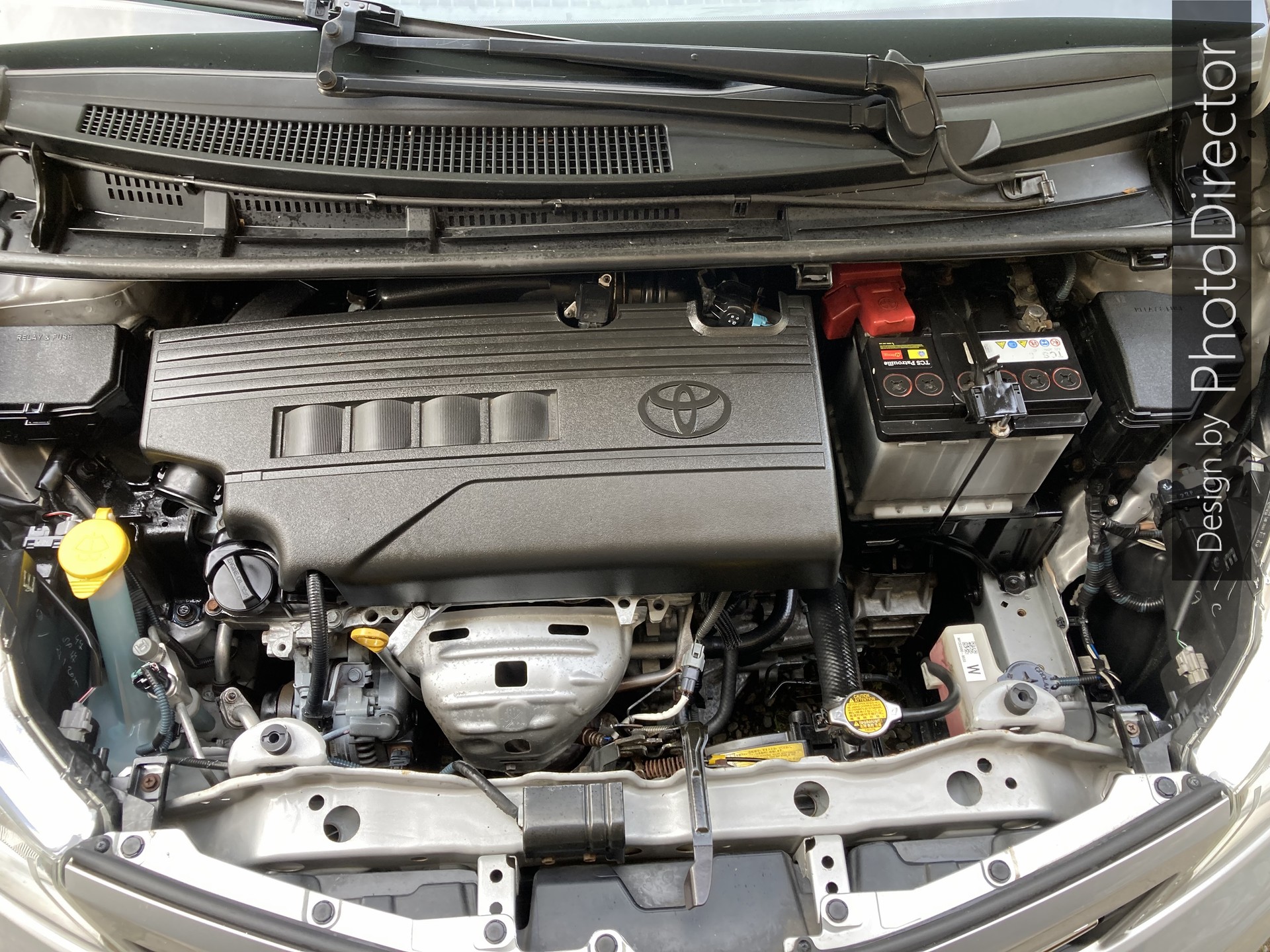 TOYOTA Yaris 1.33 Luna-image-13