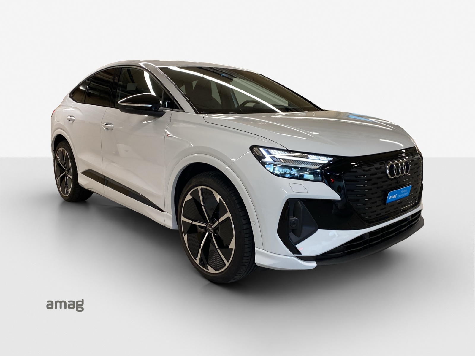 AUDI Q4 Sportback e-tron 50 quattro-image-6