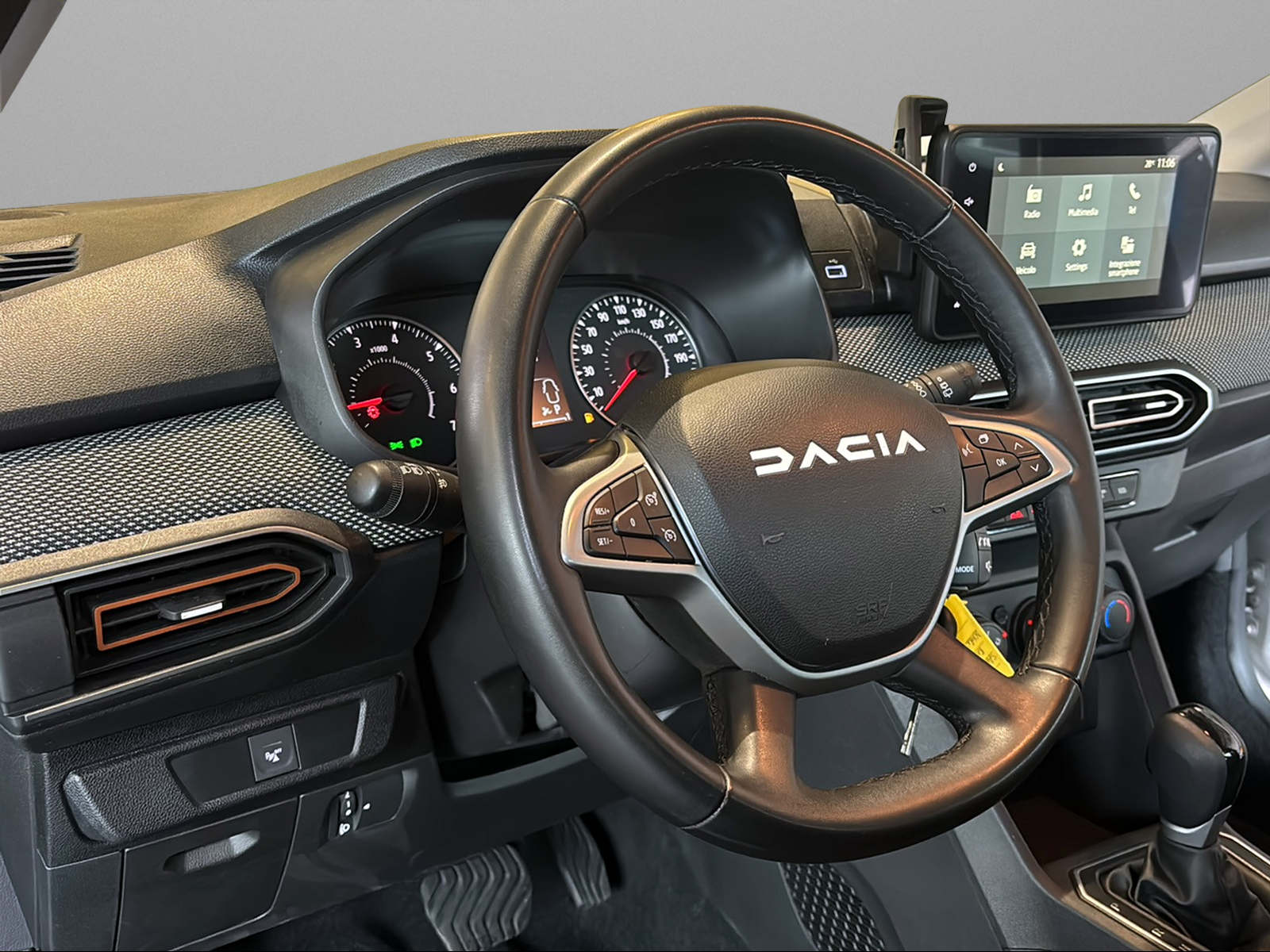 DACIA Sandero Stepway TCe 90 Expression CVT-image-13