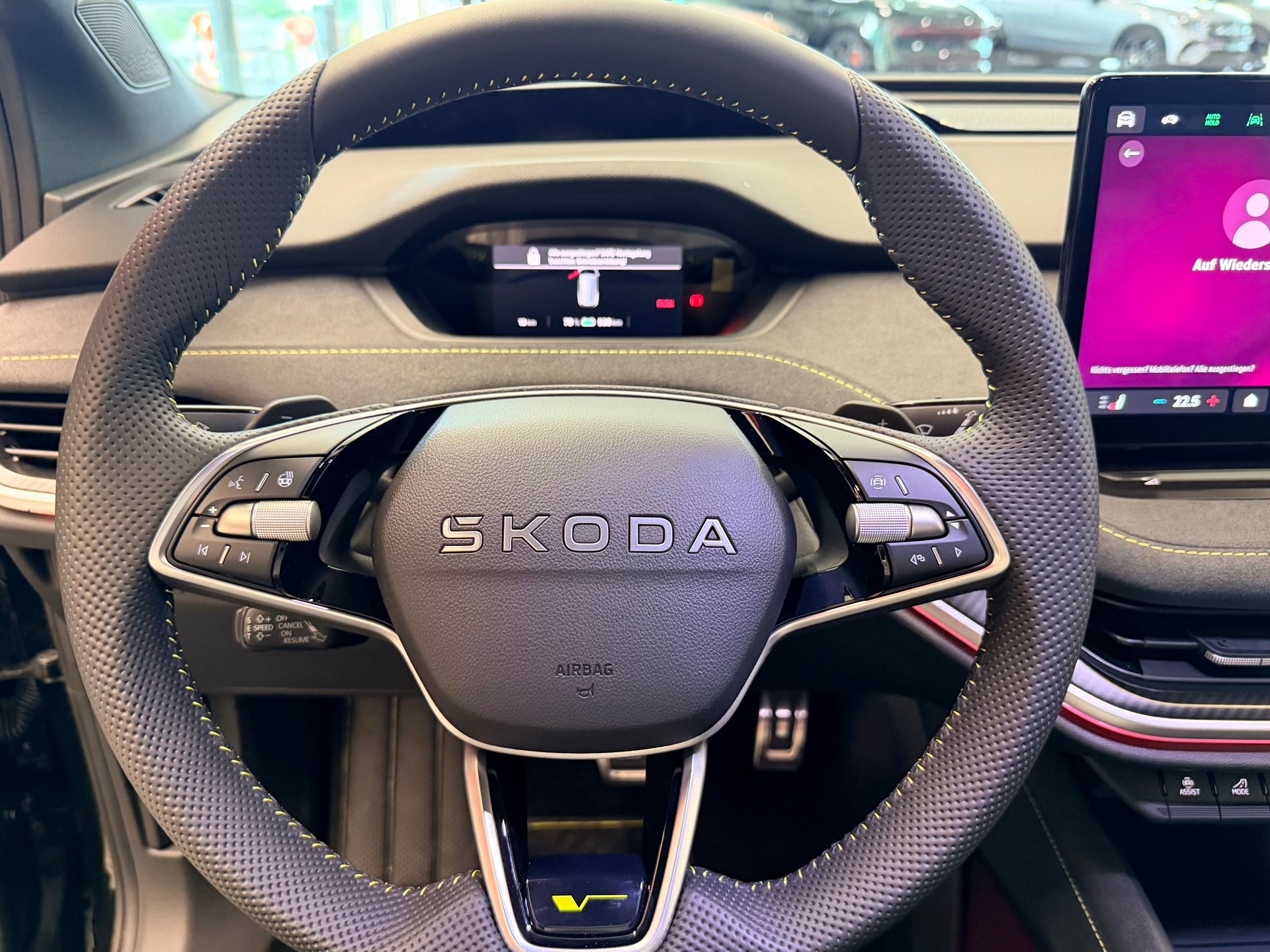 SKODA Elroq RS 4x4-image-27