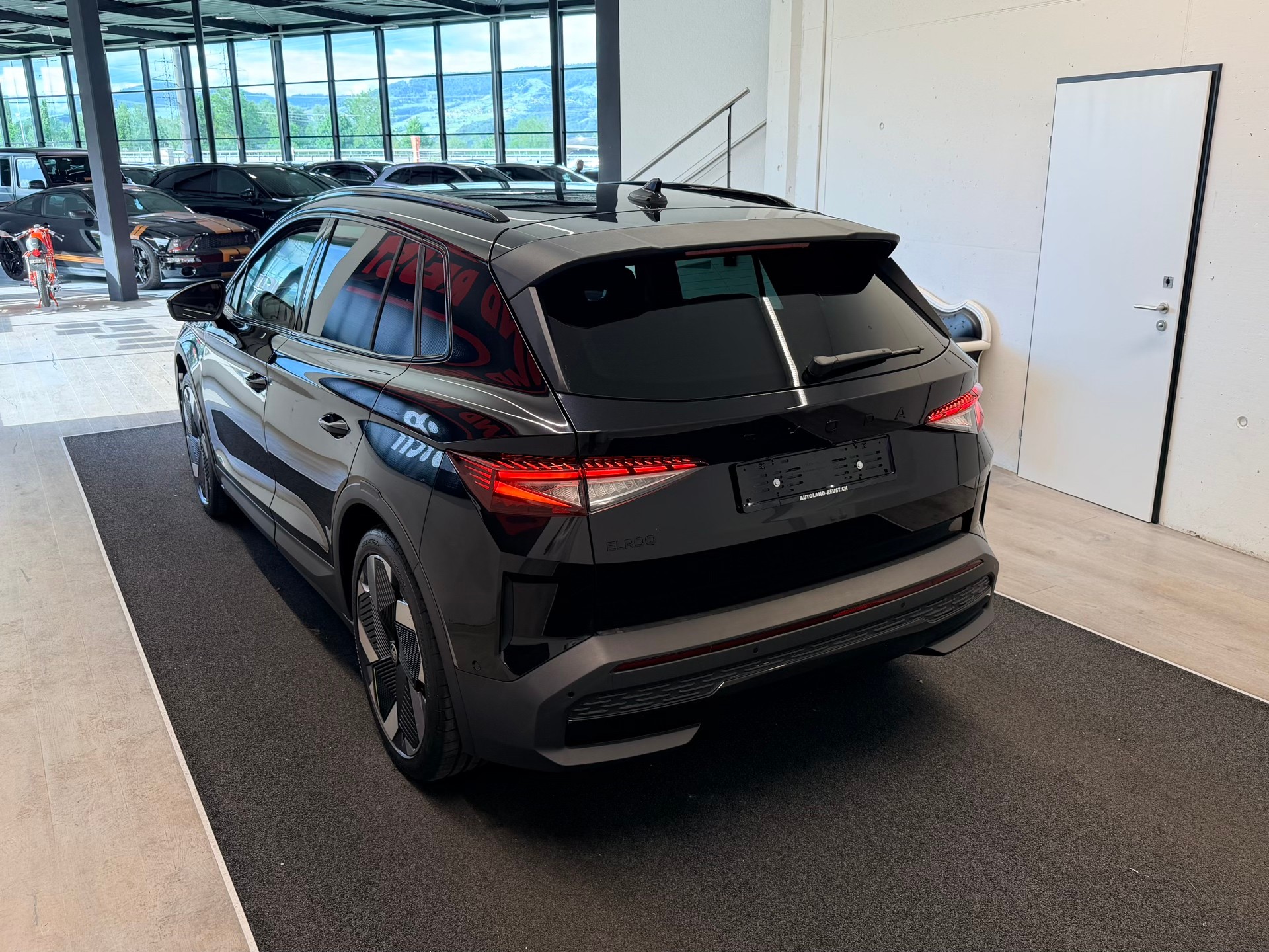 SKODA Elroq RS 4x4-image-7