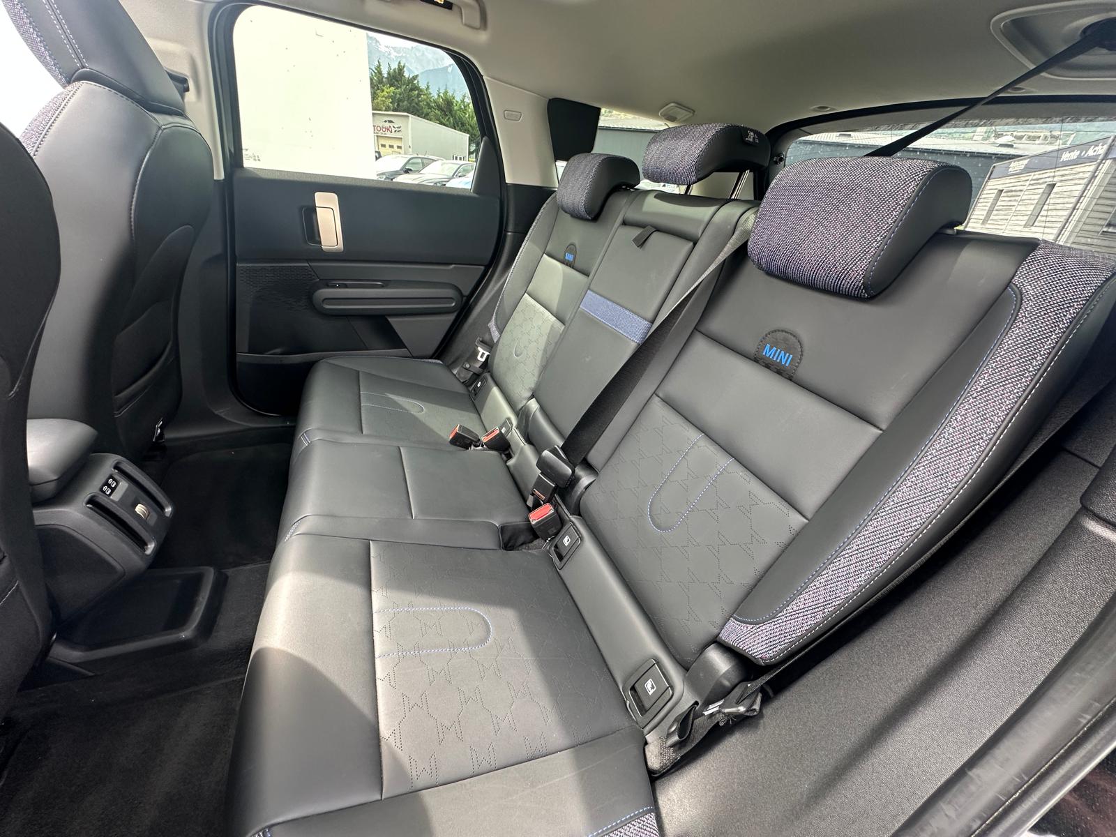 MINI Countryman SE ALL 4-image-8
