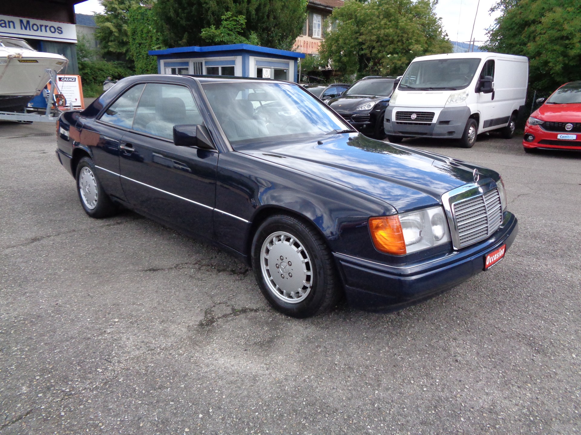 MERCEDES-BENZ 300 CE