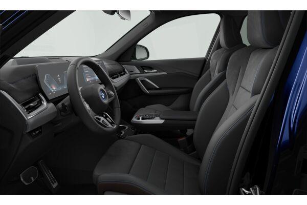 BMW iX1 30 M Sport xDrive U11 (CH)-showroom-element-2