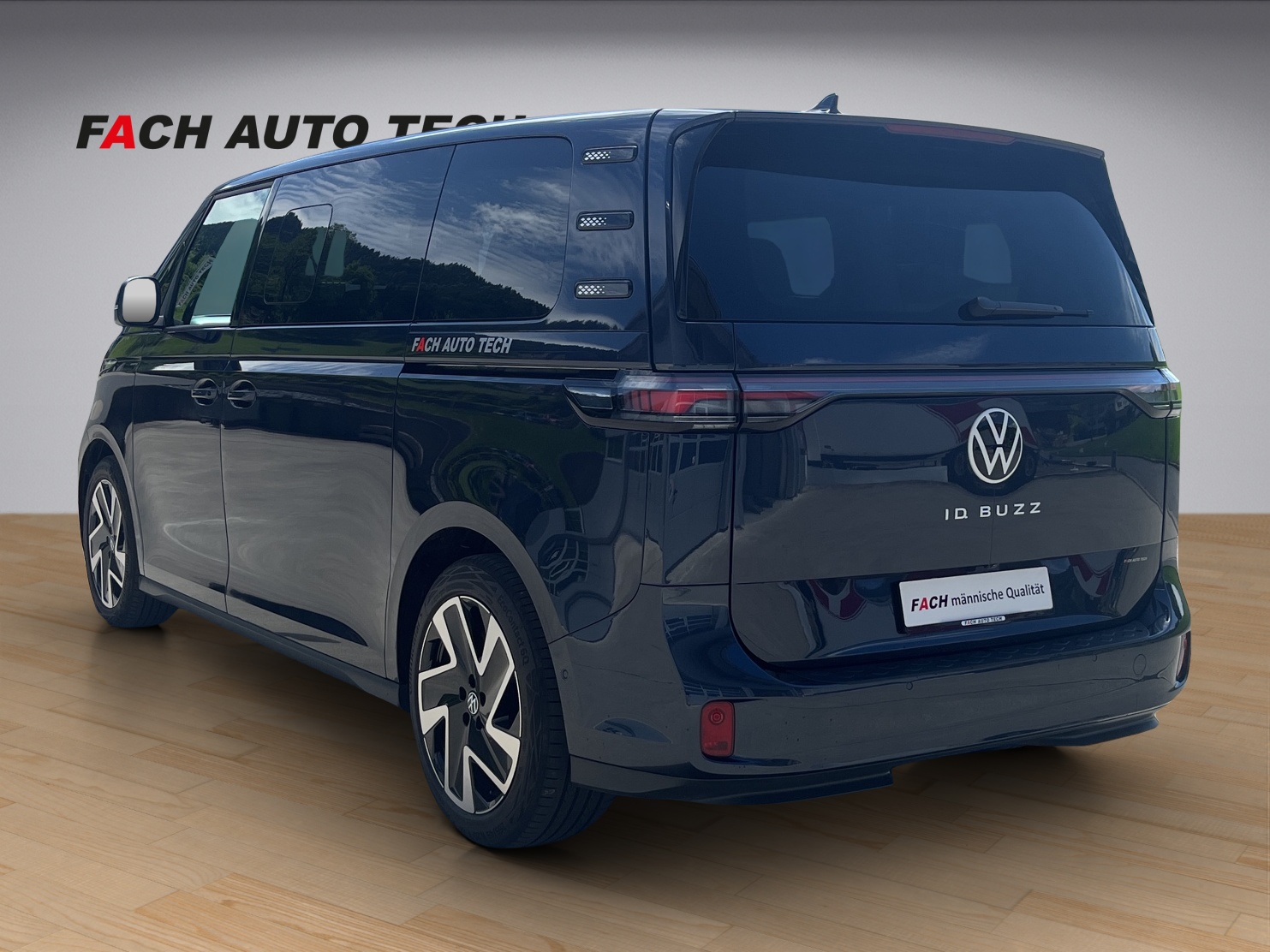 VW ID.Buzz Bus LWB 91kWh Pro-showroom-element-3