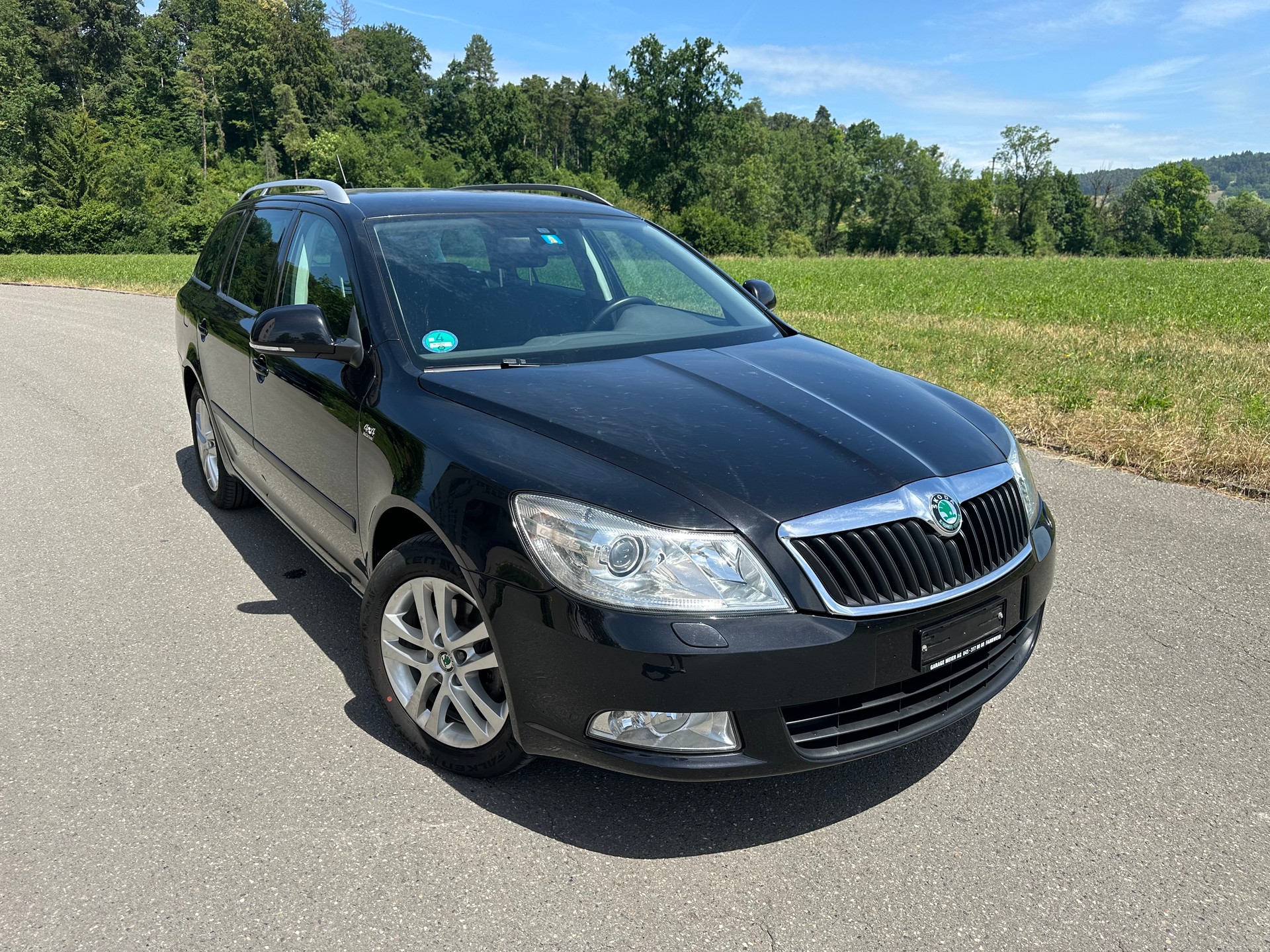 SKODA Octavia Combi 2.0 TDI AllDrive 4x4 DSG Frisch ab MFK 16..06.2026
