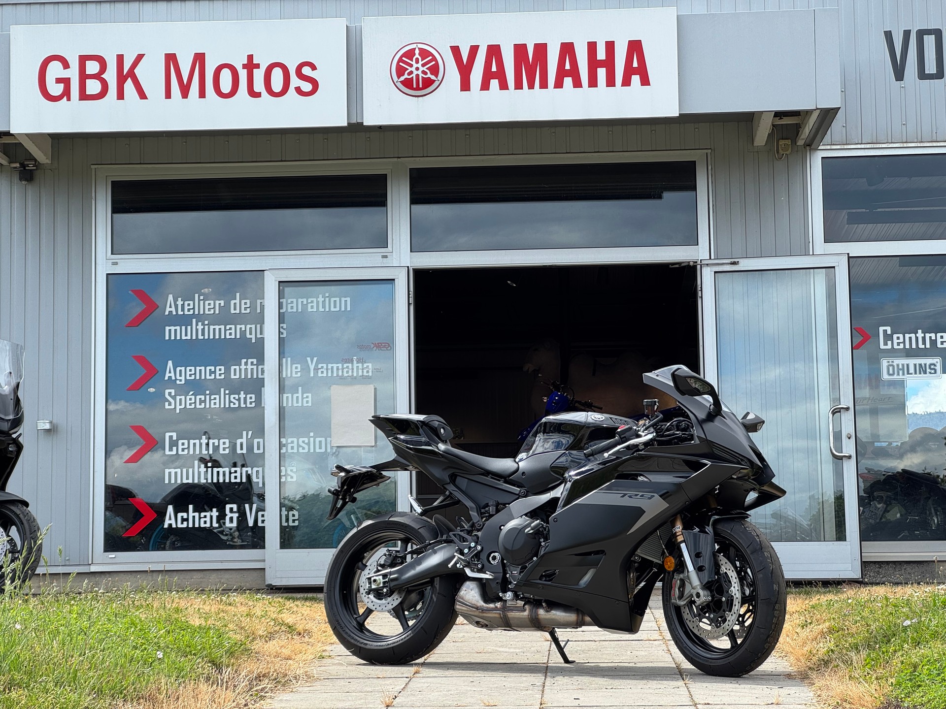 YAMAHA YZF-R9-image-0