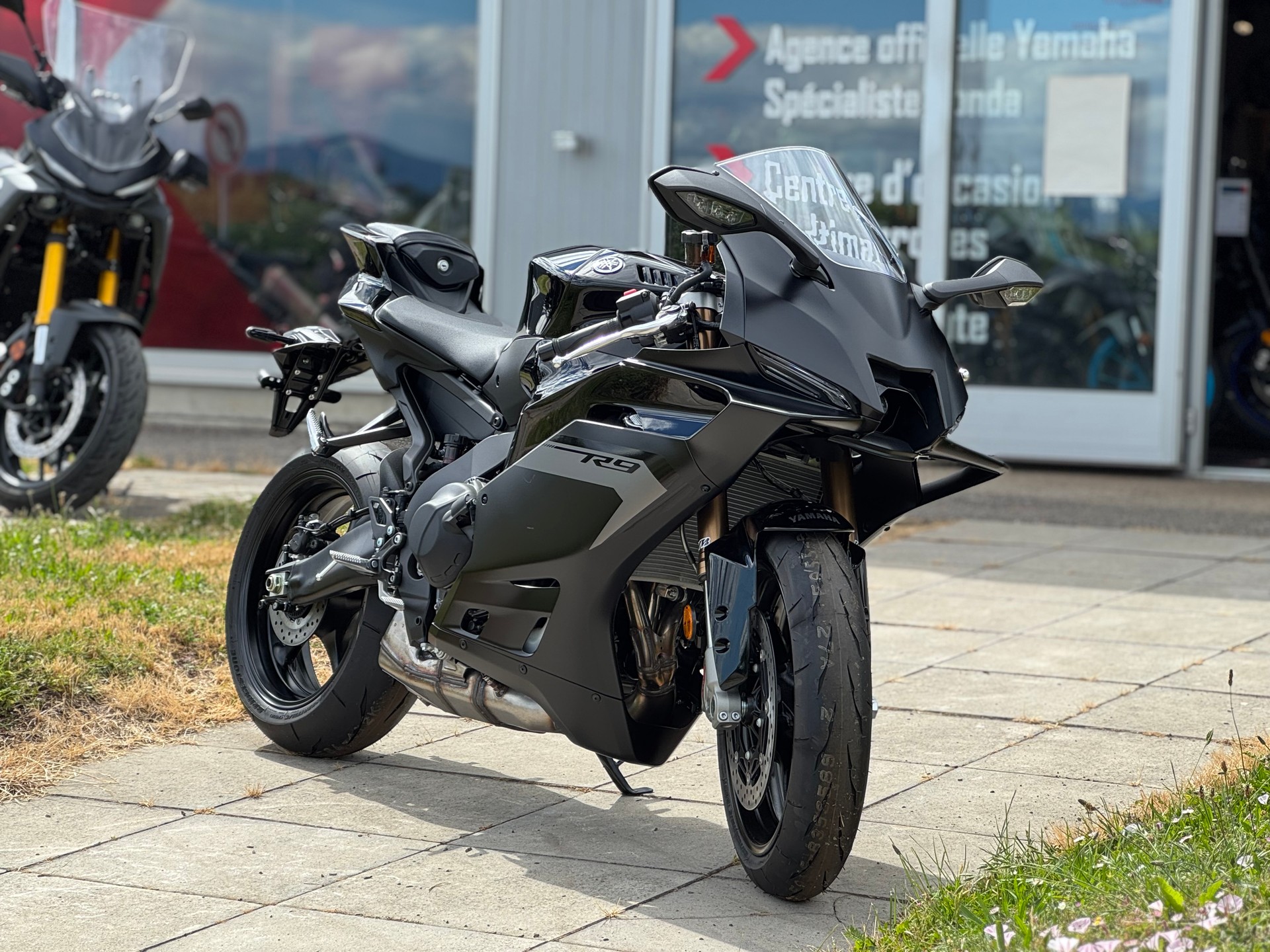 YAMAHA YZF-R9-image-5