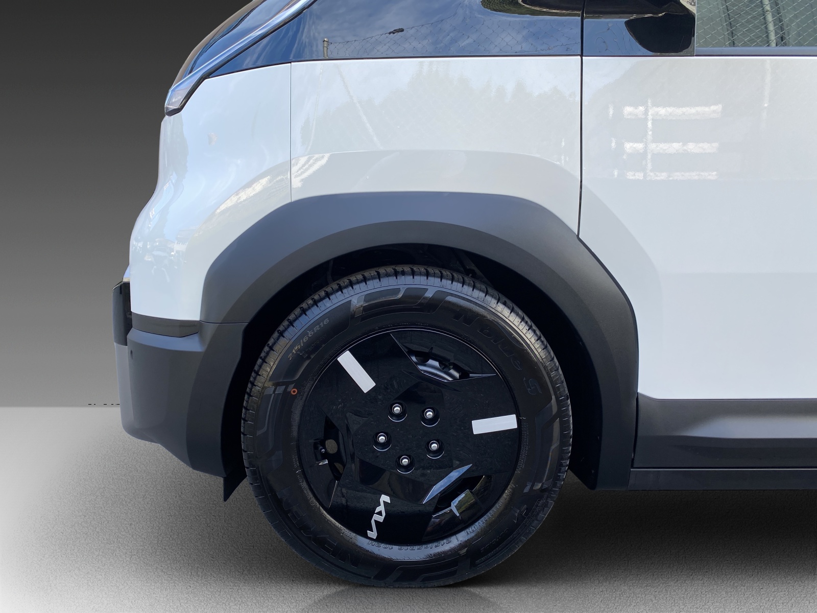 KIA Cargo Essential / International Van of the Year 2026-image-18
