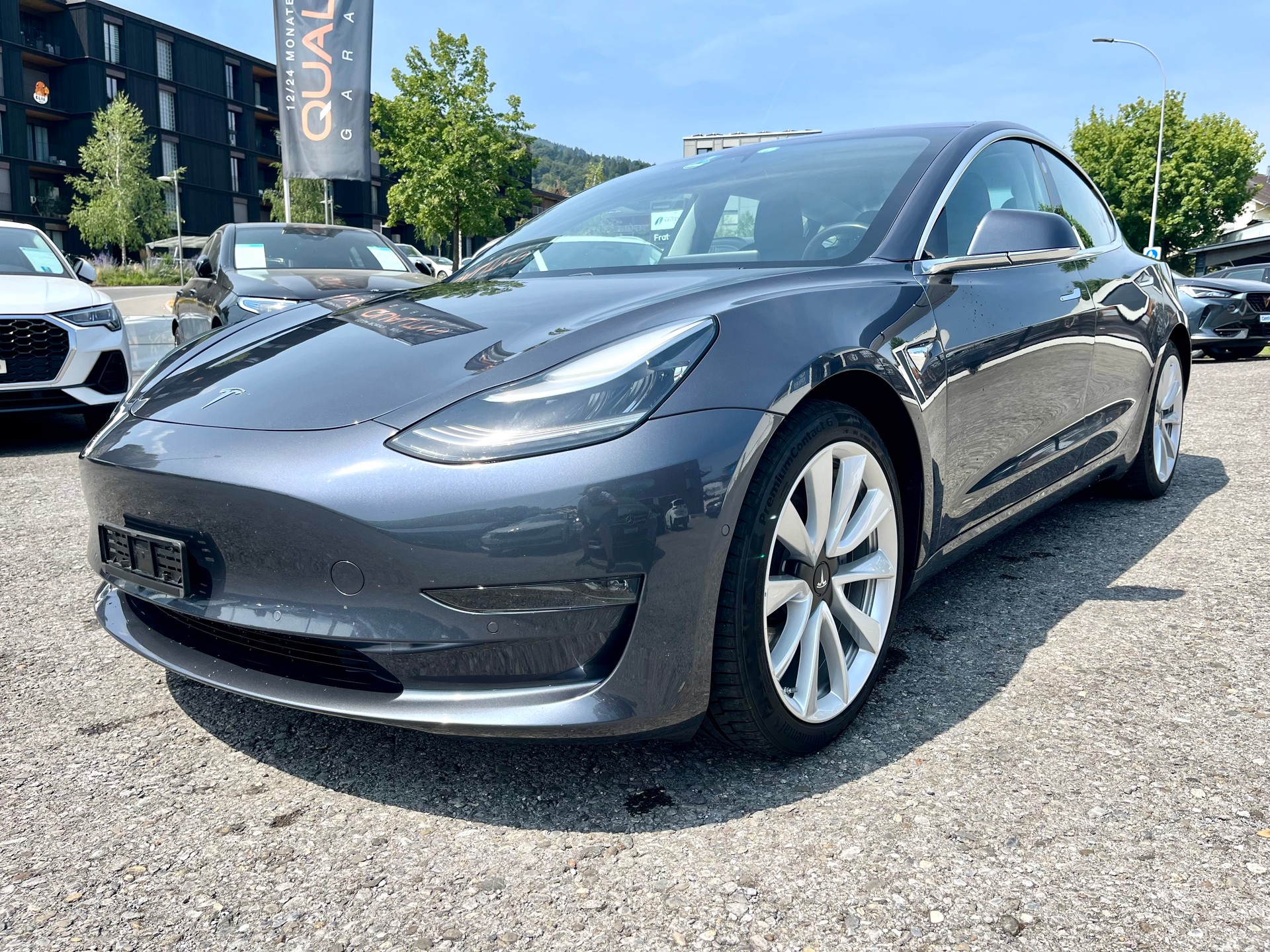 TESLA Model 3 Long Range Dual Motor AWD*CH-Fahrzeug*-showroom-element-3