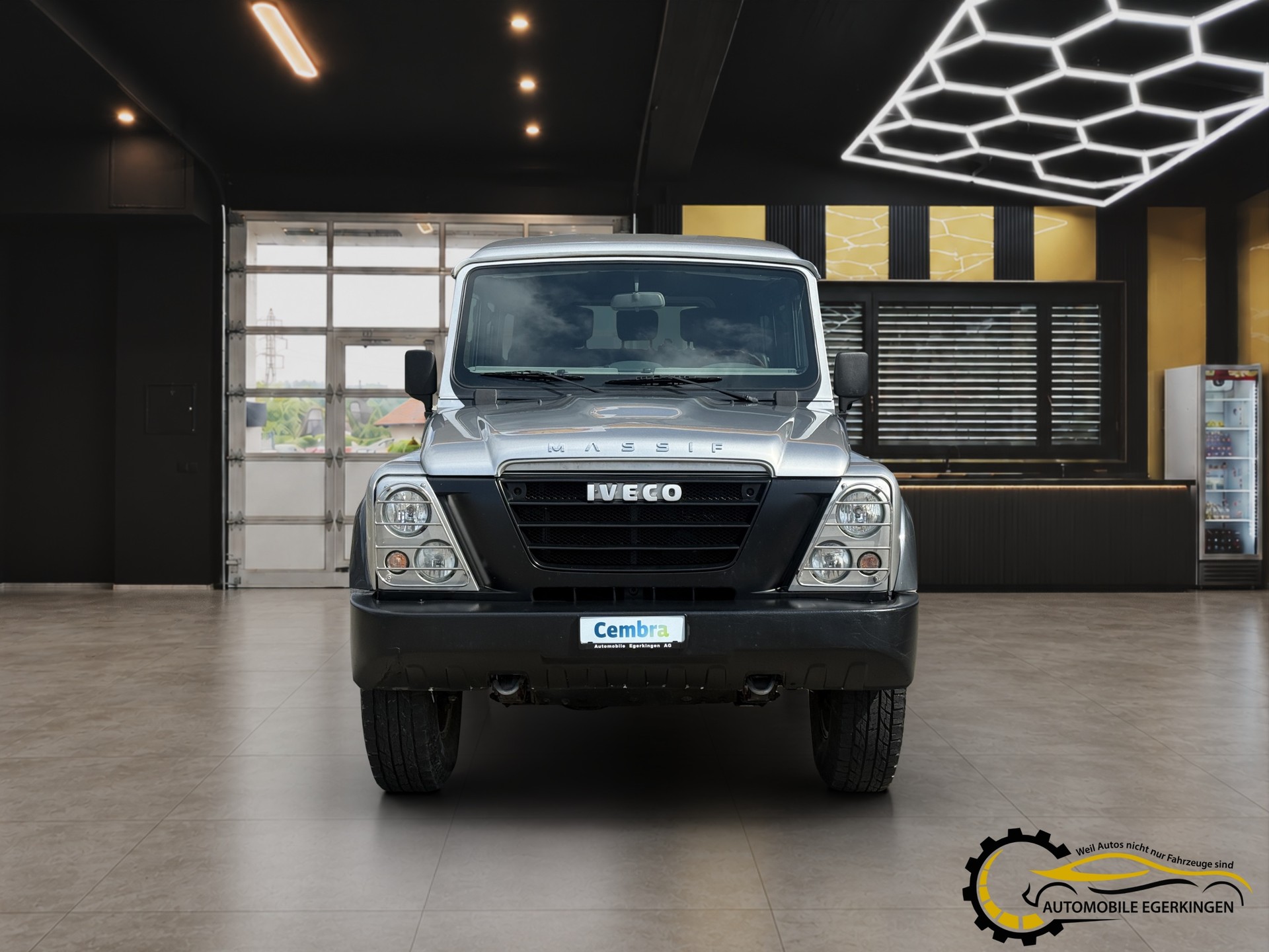 IVECO Massif 25S18-showroom-element-1