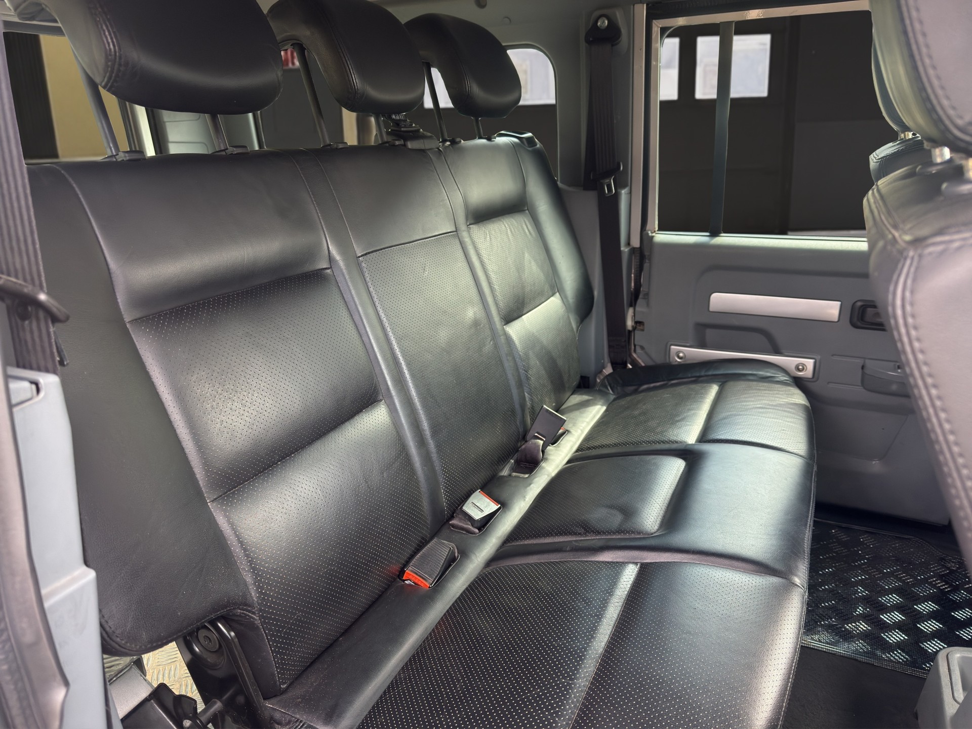 IVECO Massif 25S18-image-12