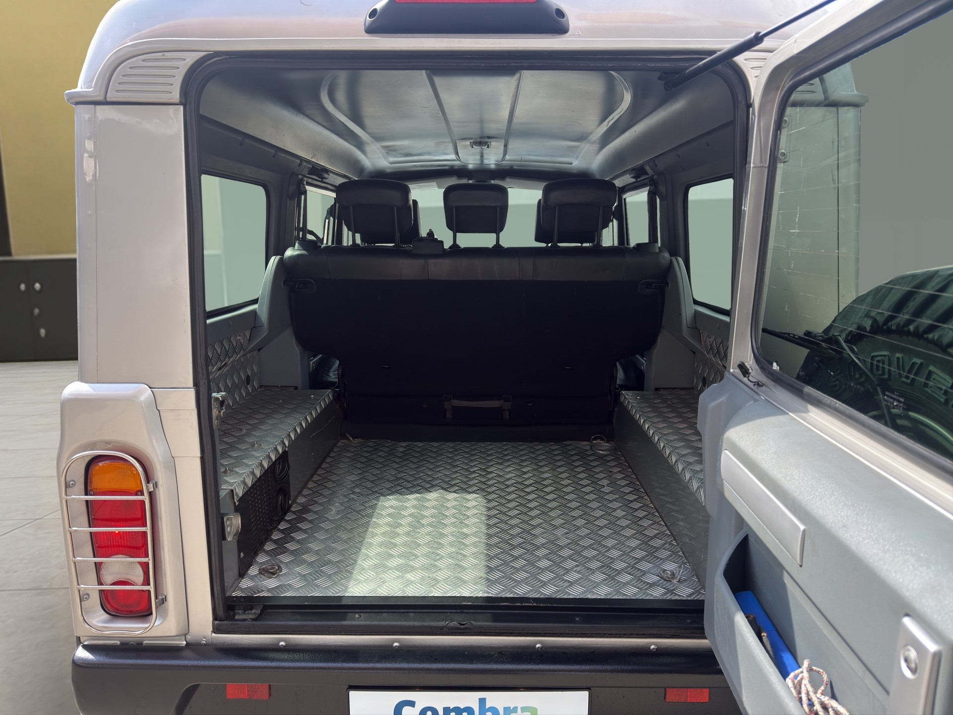 IVECO Massif 25S18-image-13