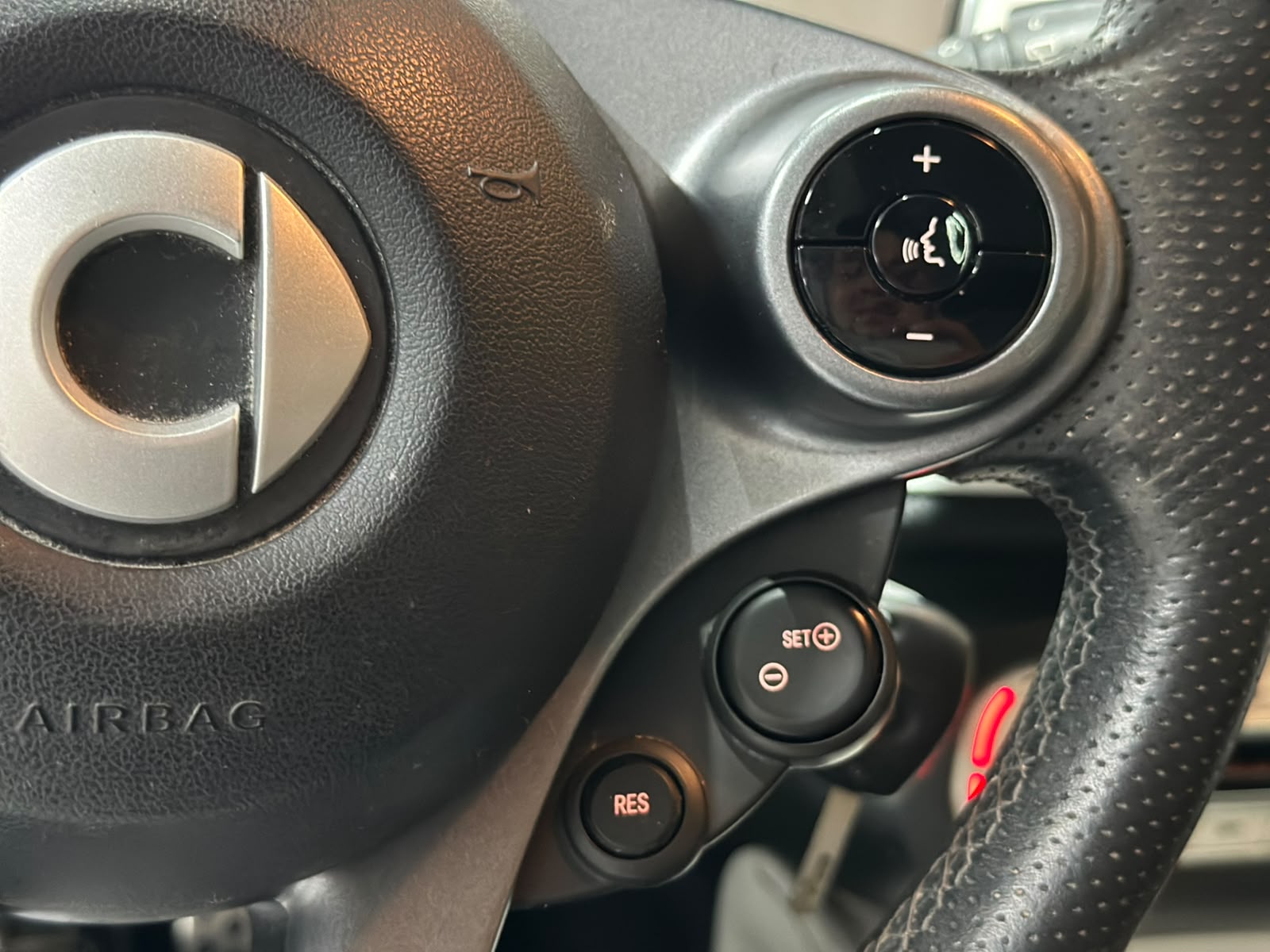 SMART fortwo-image-12