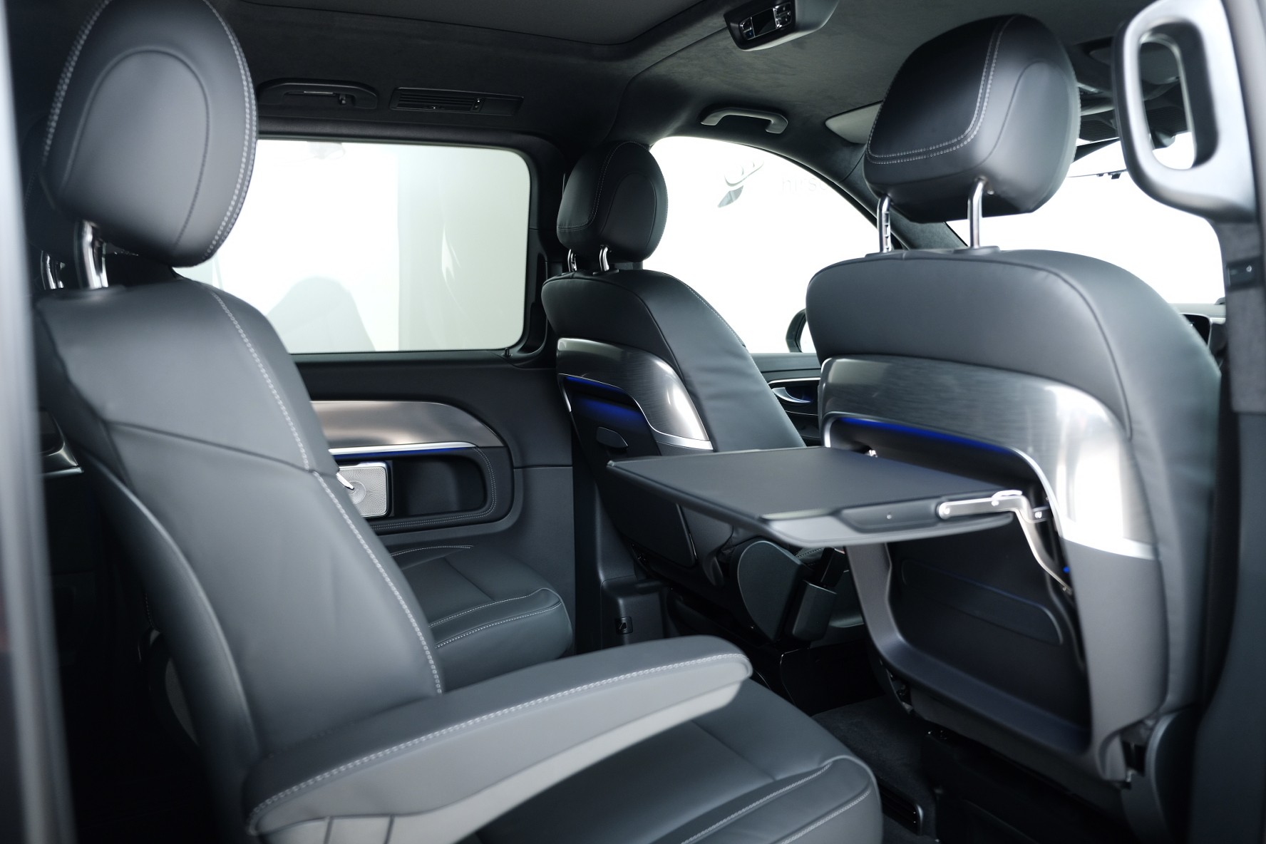 MERCEDES-BENZ V 300 d lang Swiss Edition 9G-Tronic-image-12